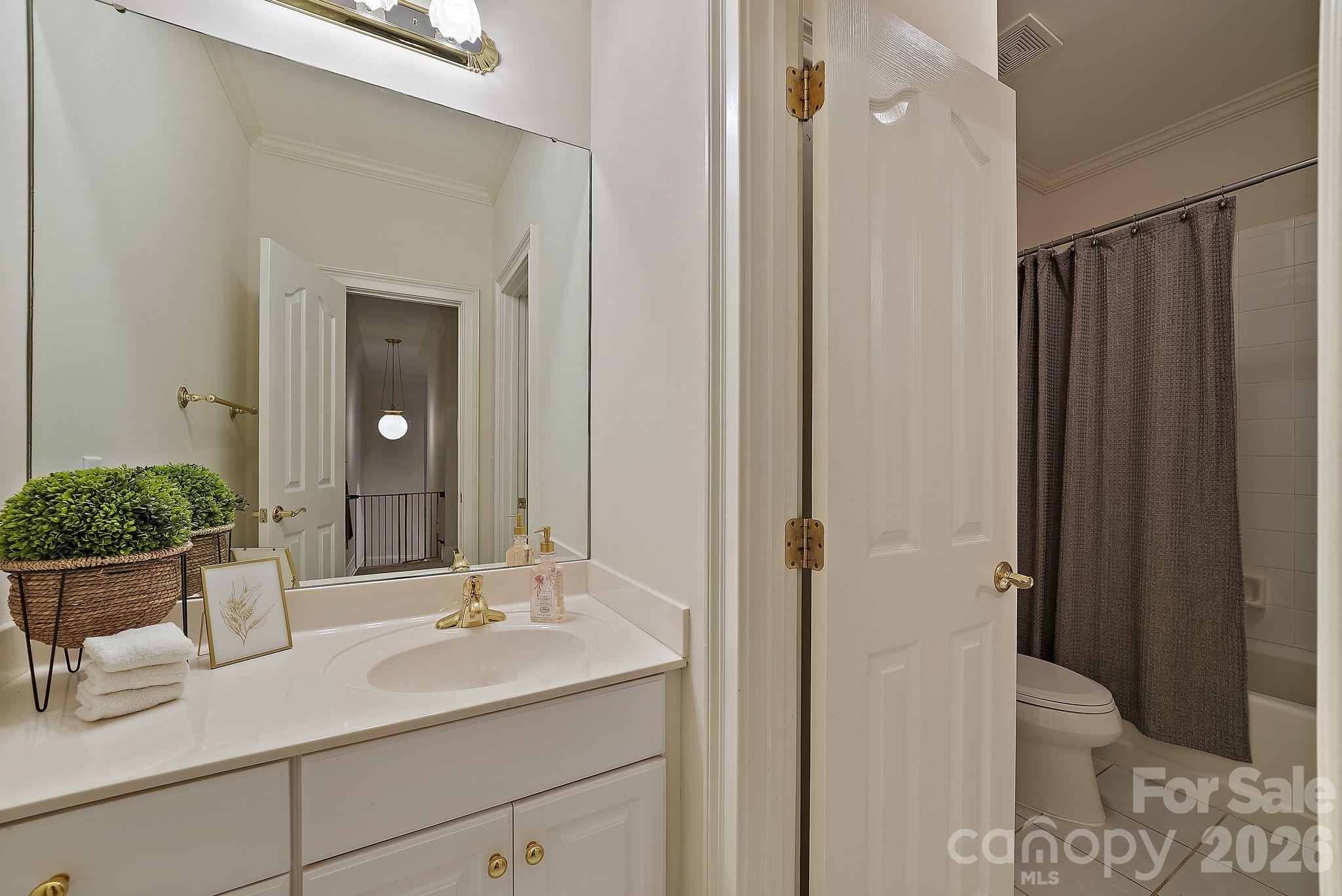 10917 Lederer Avenue — Charlotte