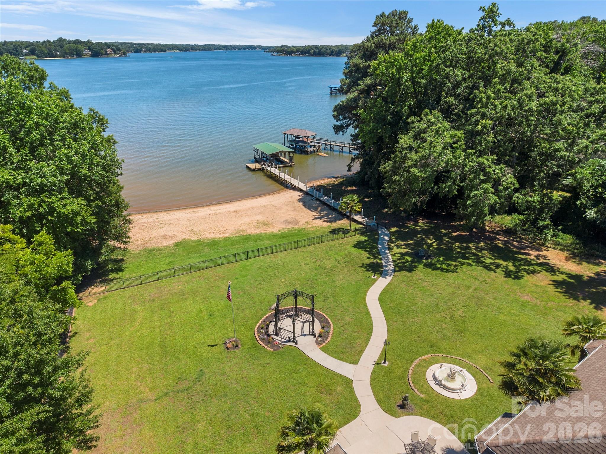 5100 Lake Wylie Road — Lake Wylie