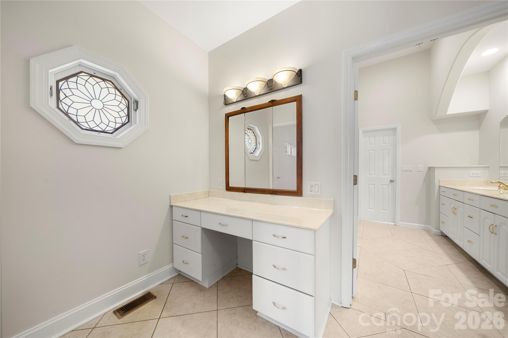 5100 Lake Wylie Road — Lake Wylie