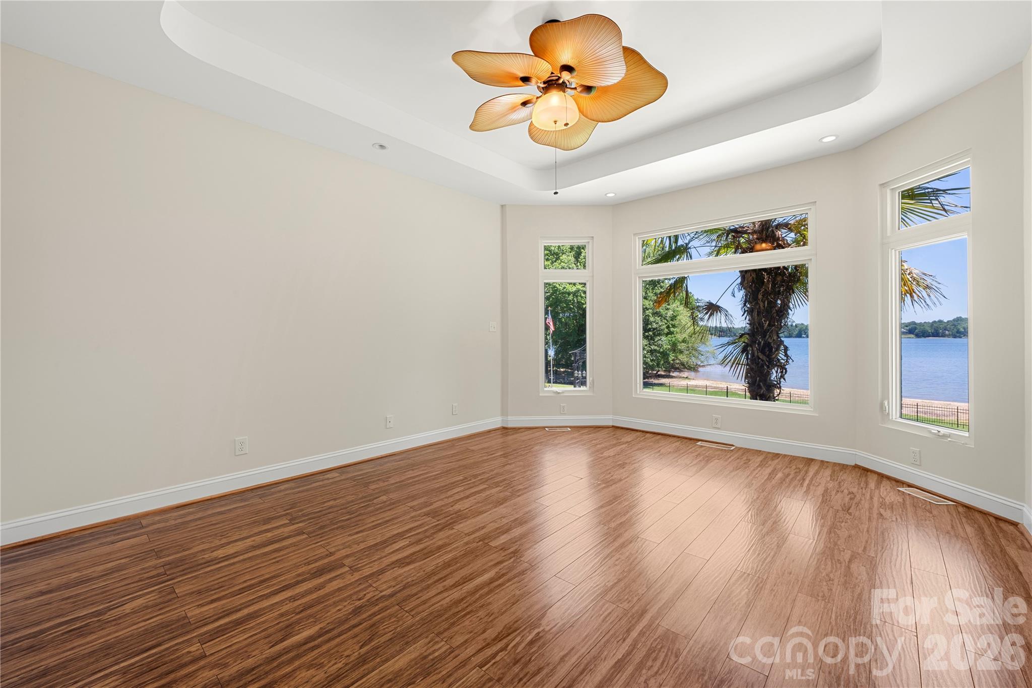5100 Lake Wylie Road — Lake Wylie