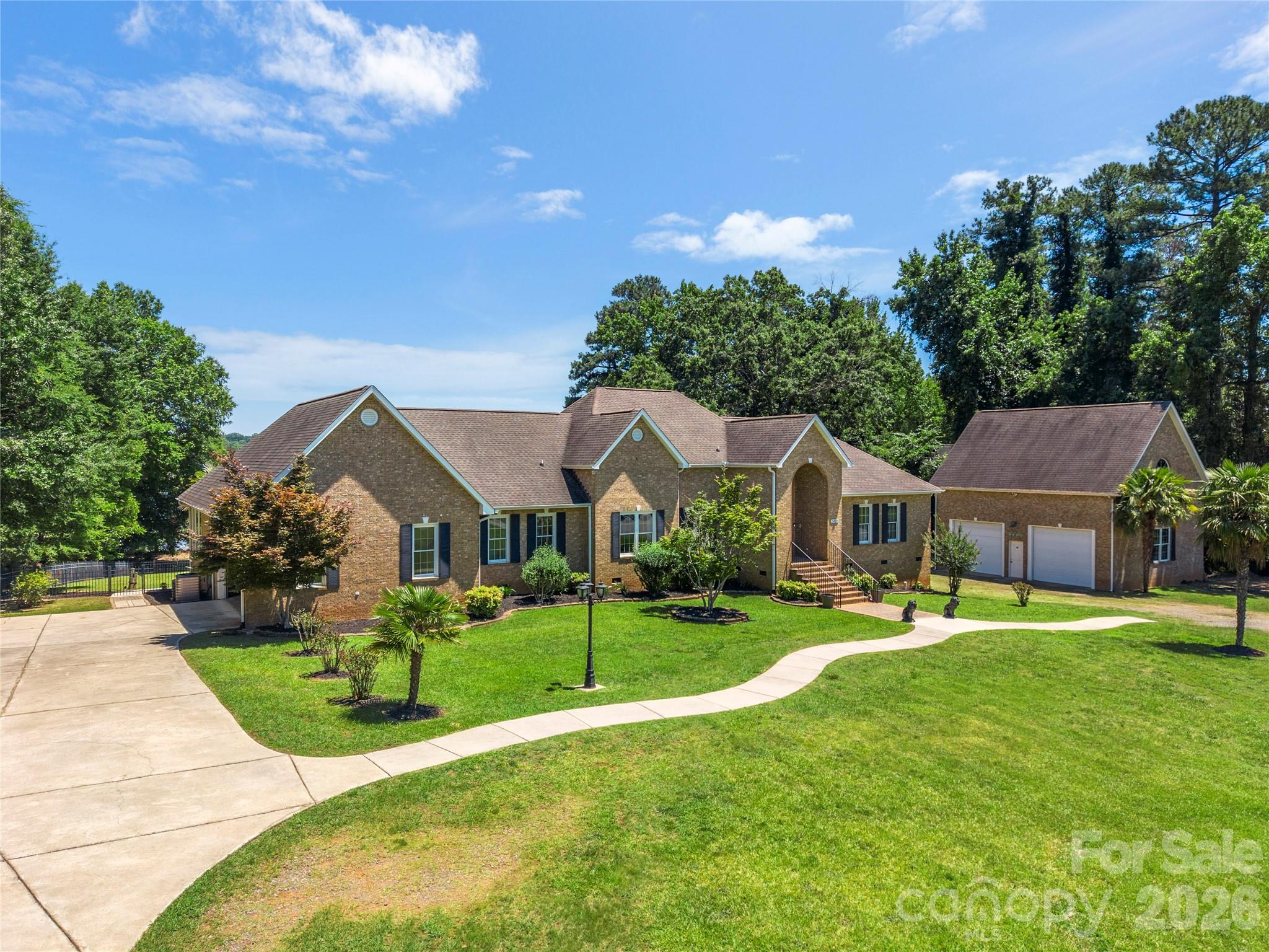 5100 Lake Wylie Road — Lake Wylie