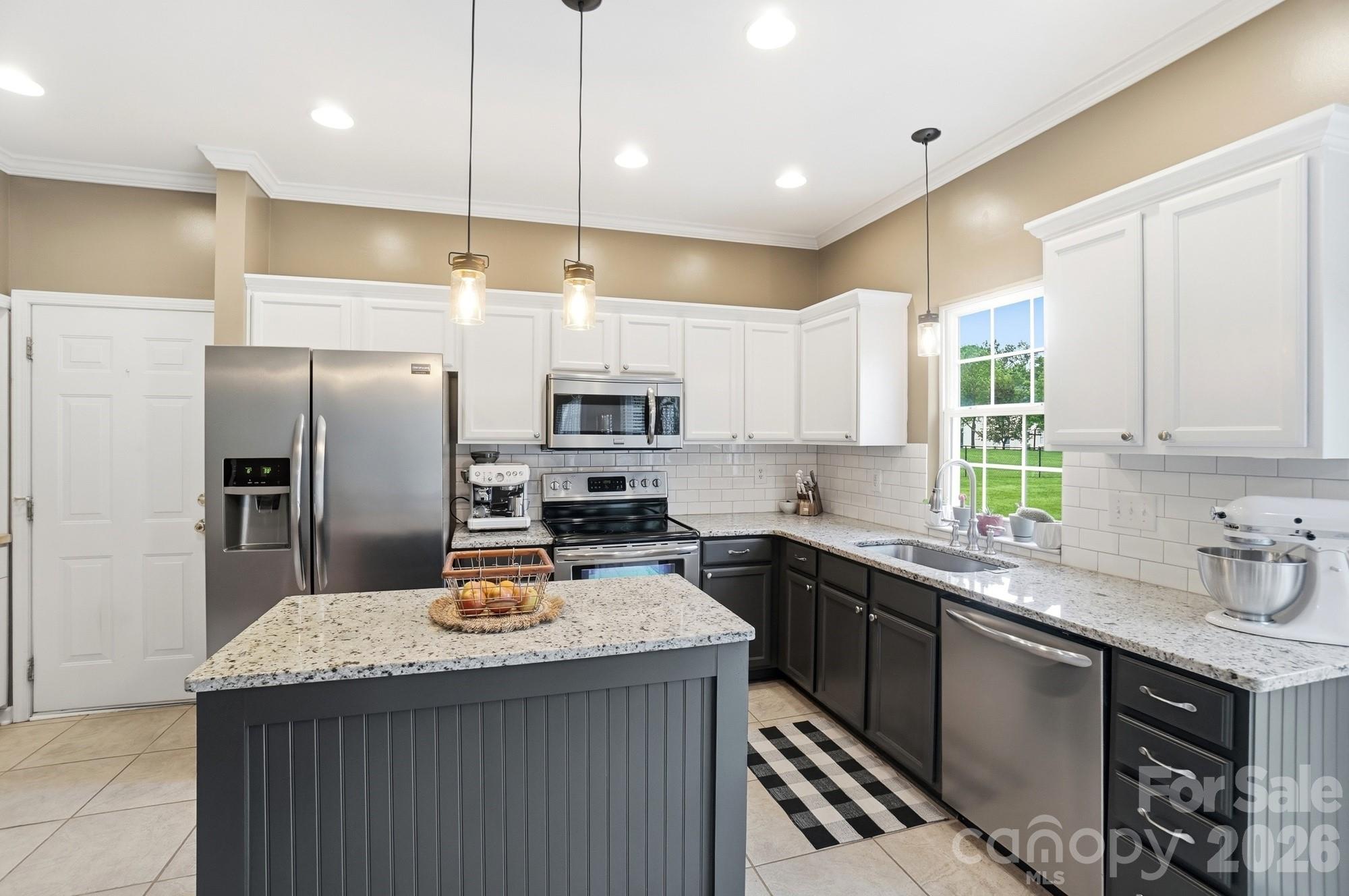 117 Heathrow Lane — Statesville