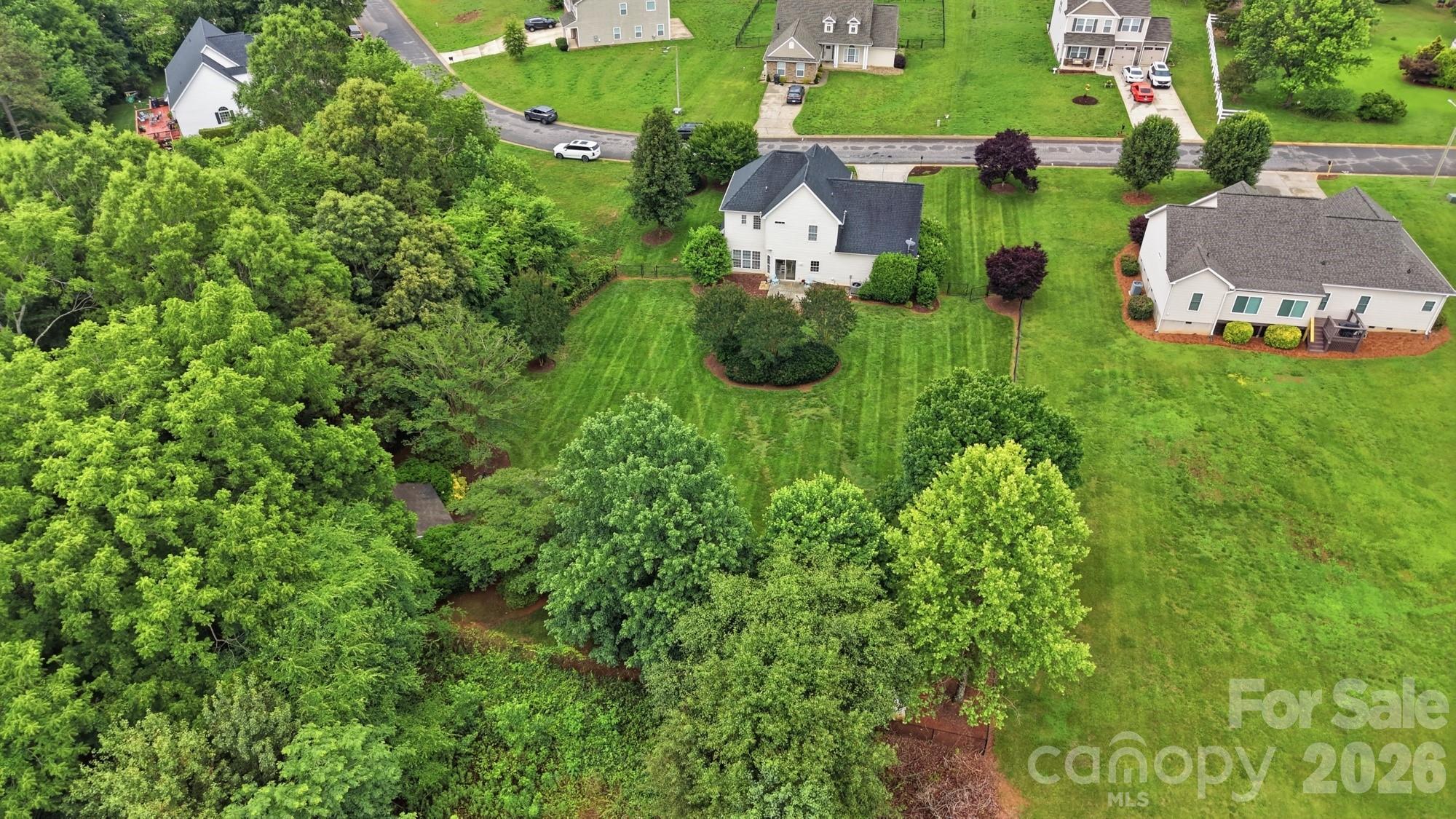 117 Heathrow Lane — Statesville