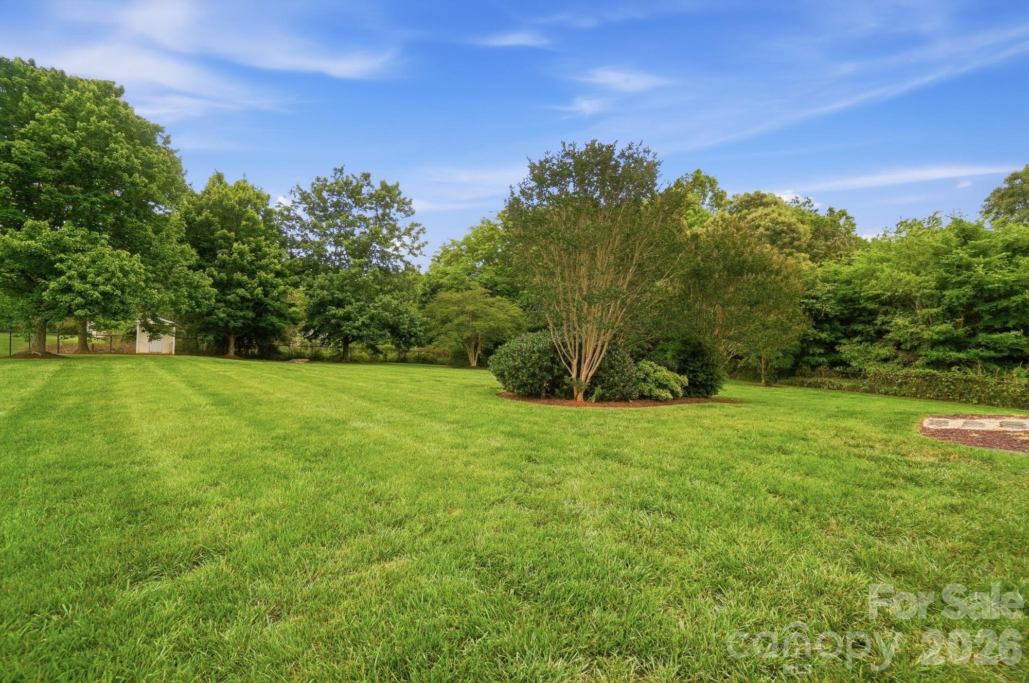117 Heathrow Lane — Statesville