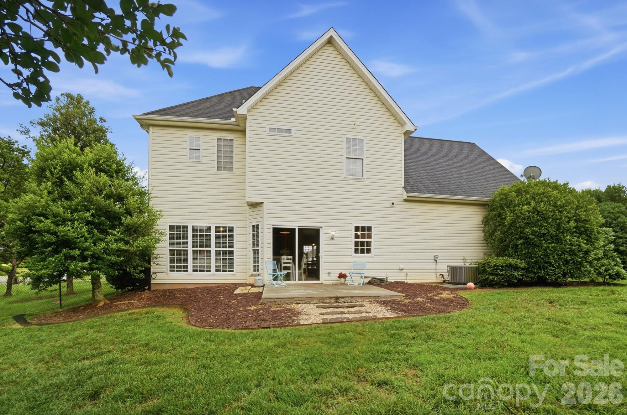 117 Heathrow Lane — Statesville
