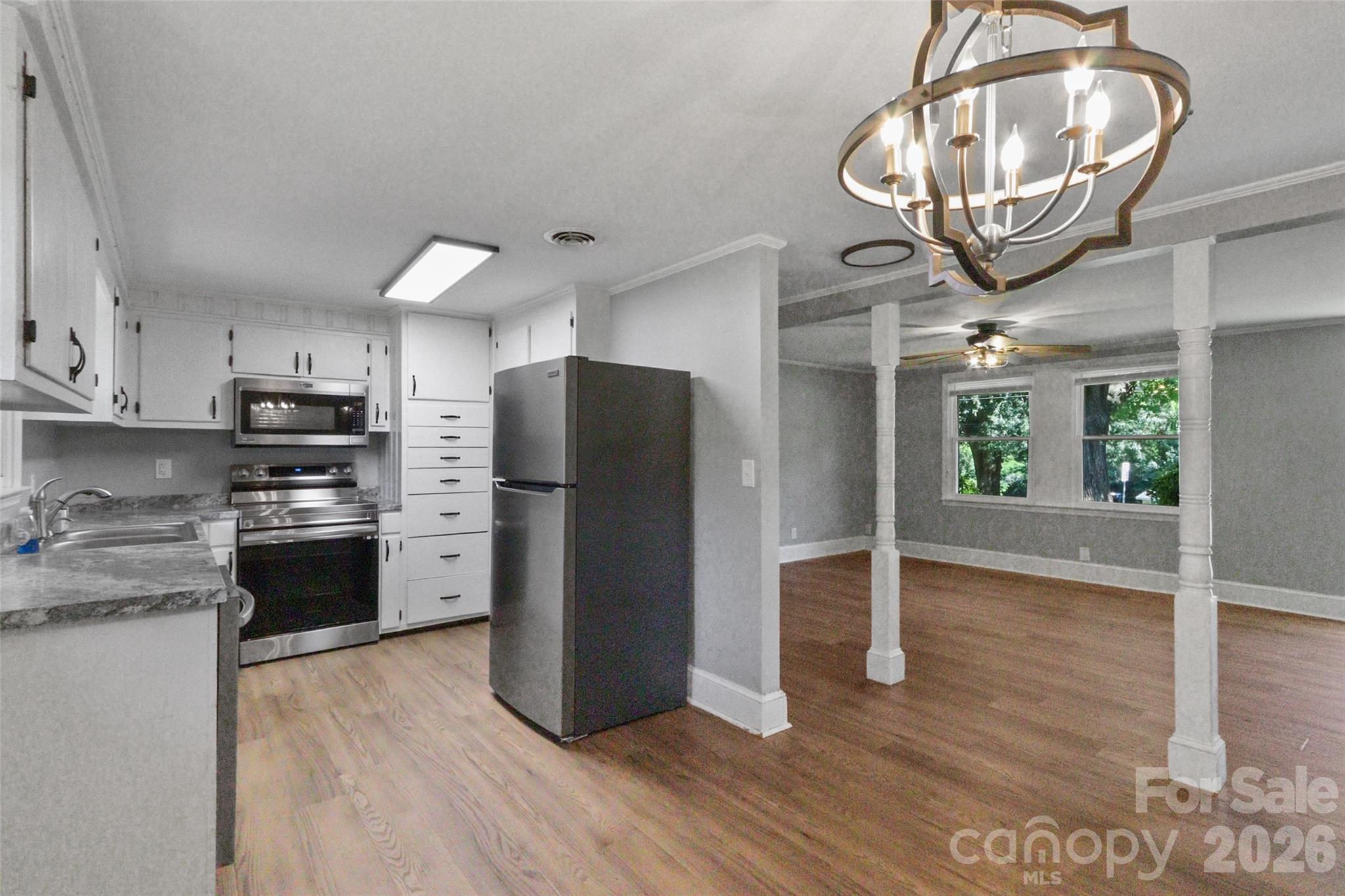 268 Brackett Road — Forest City