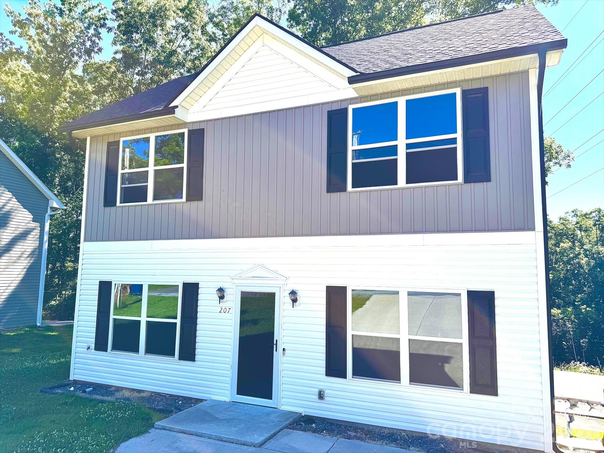 207 Freedom Drive — Albemarle