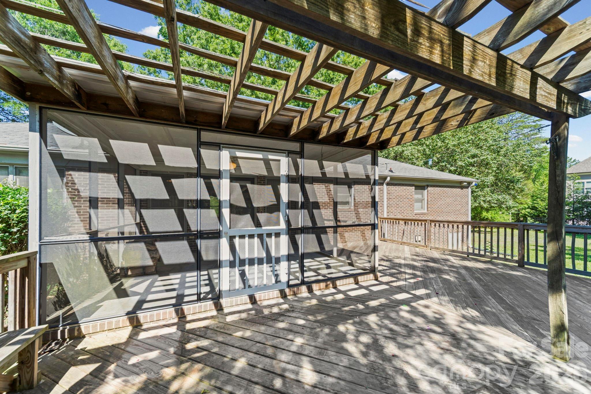 14424 E Rocky River Road — Davidson
