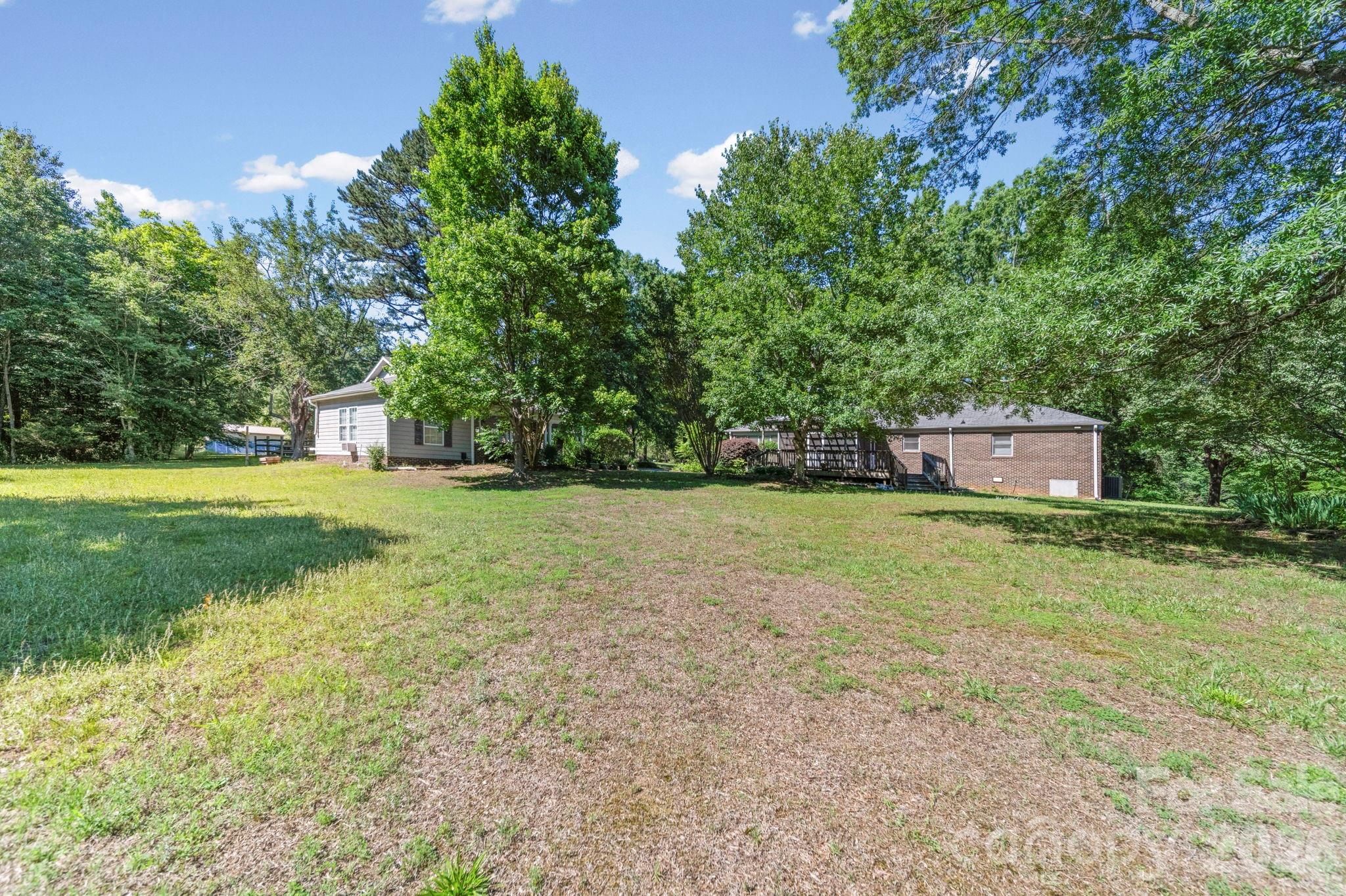 14424 E Rocky River Road — Davidson