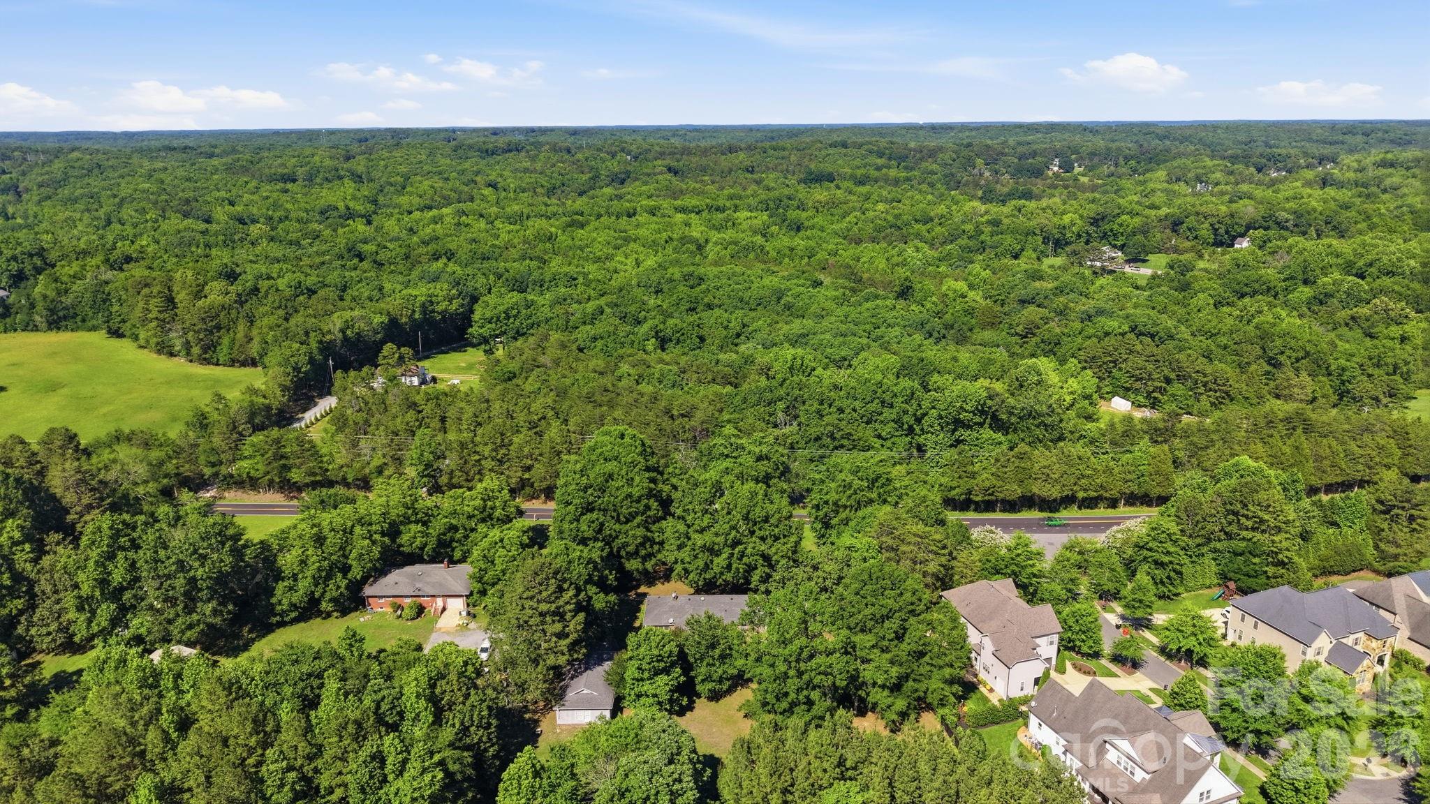 14424 E Rocky River Road — Davidson