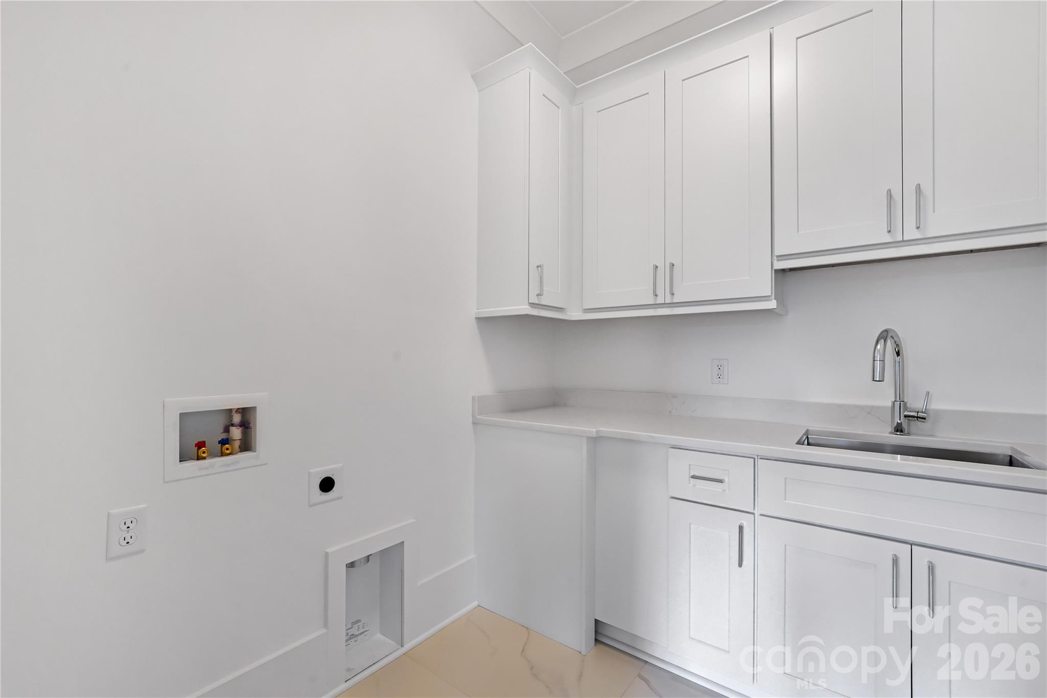 5042 Gilchrist Road #2B — Charlotte