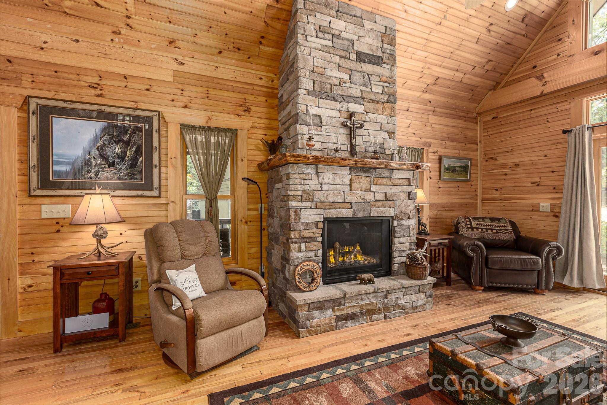 68 Woodgate Trail #93 — Nebo