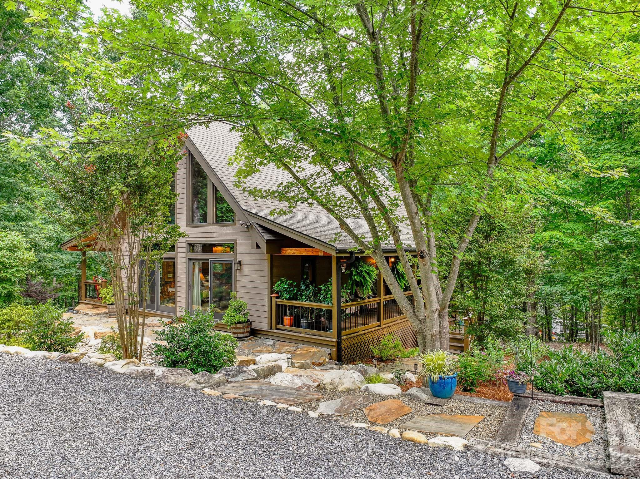 68 Woodgate Trail #93 — Nebo