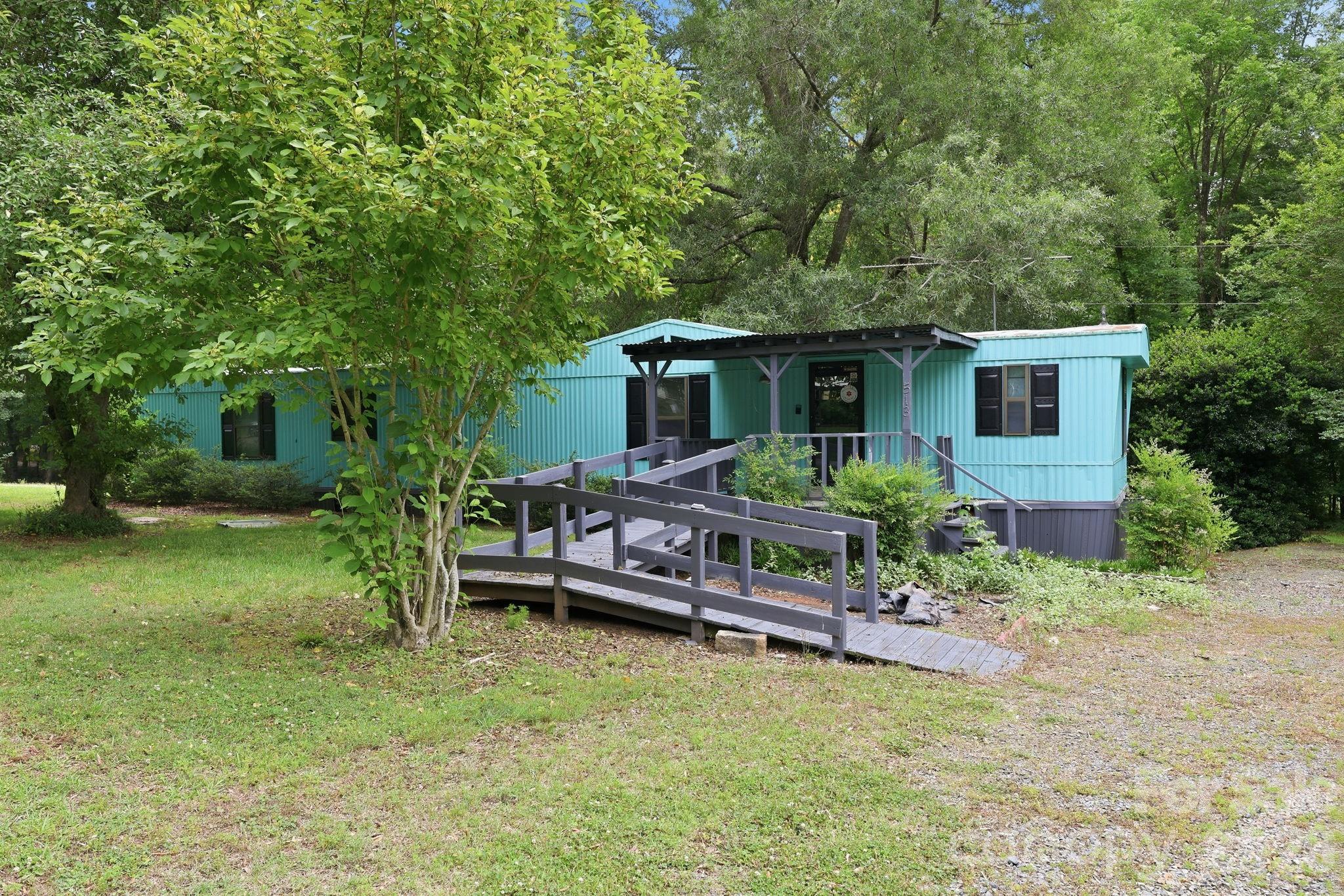 517 & 513 Cox Road — Salisbury