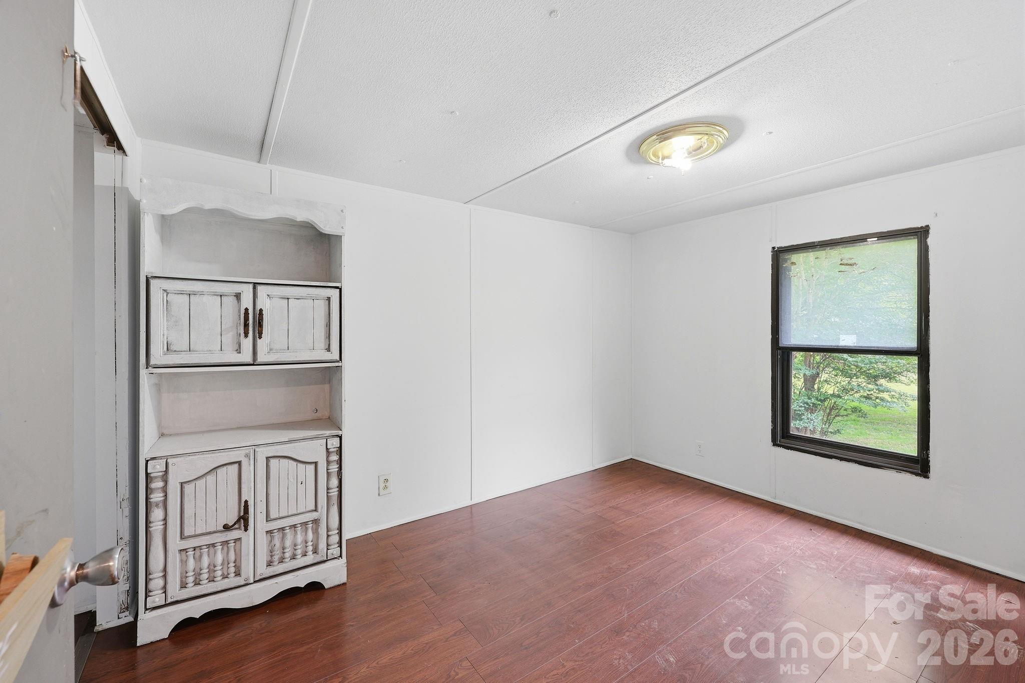 517 & 513 Cox Road — Salisbury