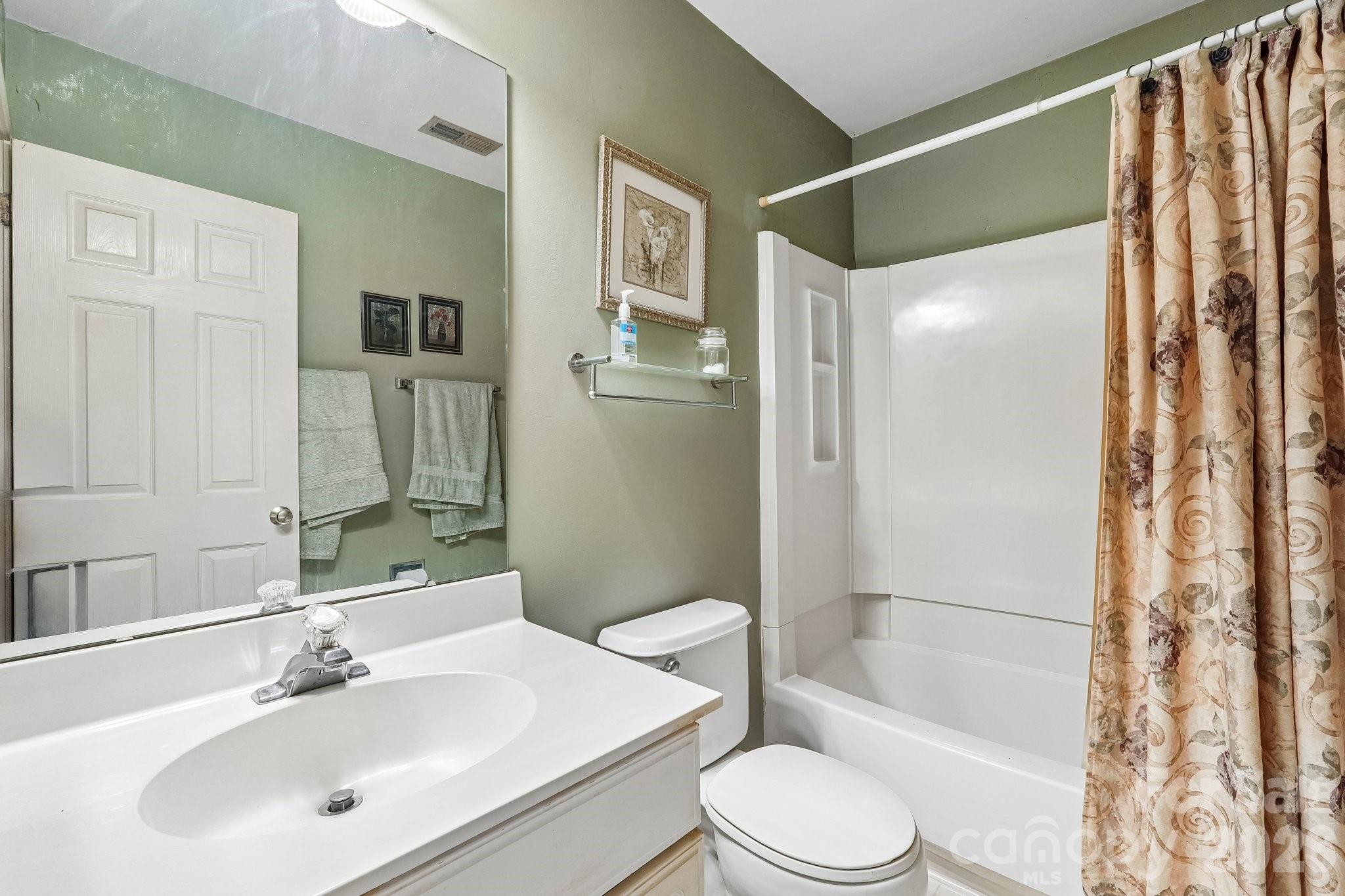 3429 Turtle Cross Lane — Charlotte