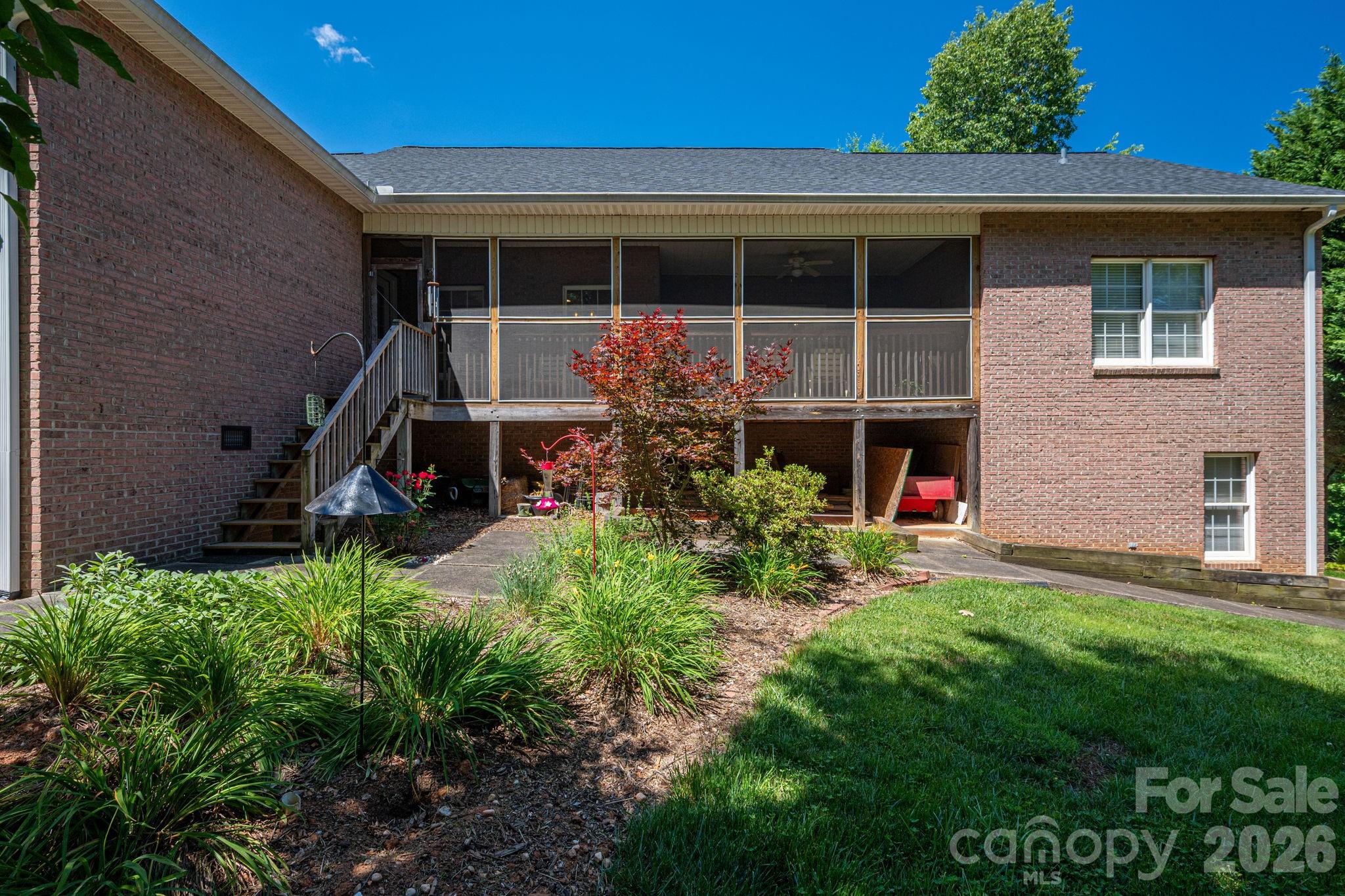 170 Windsor Drive — Taylorsville
