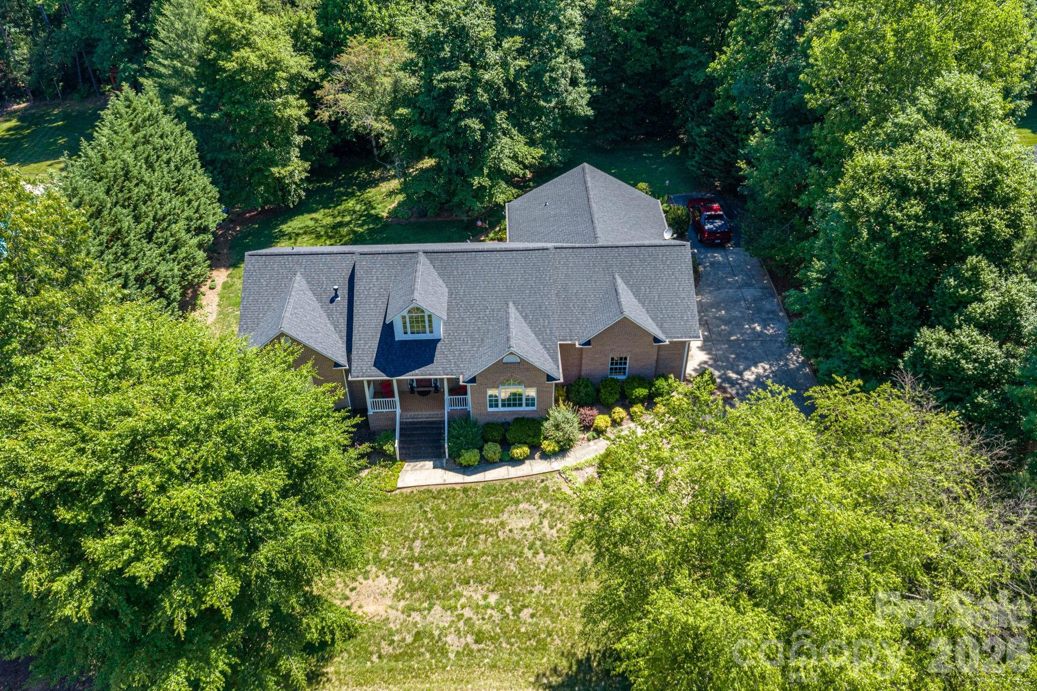 170 Windsor Drive — Taylorsville