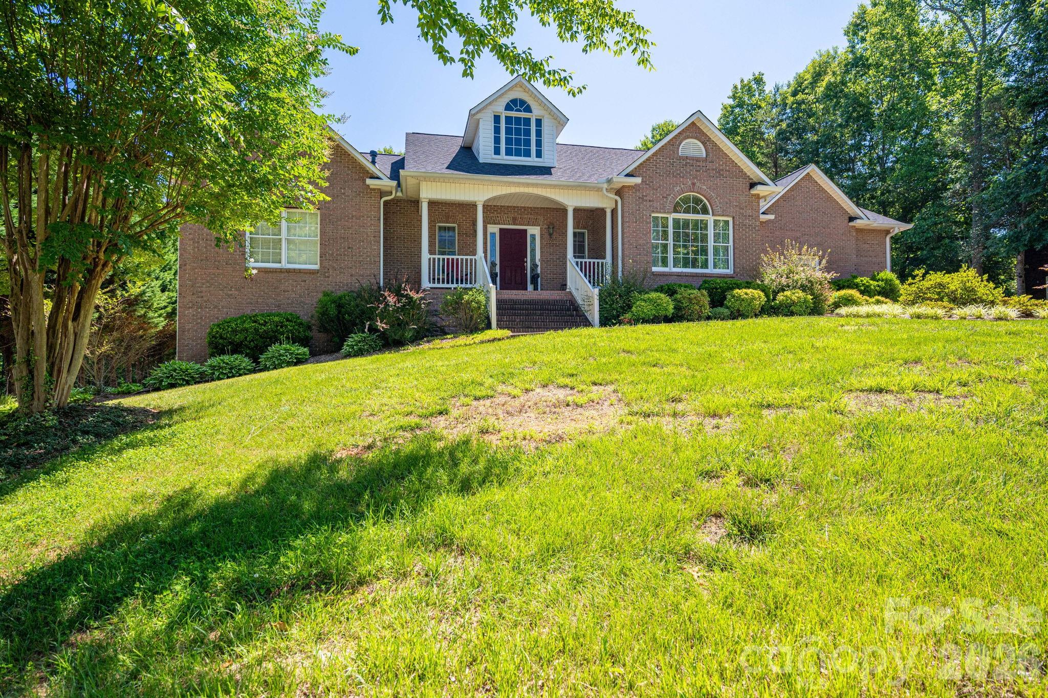 170 Windsor Drive — Taylorsville