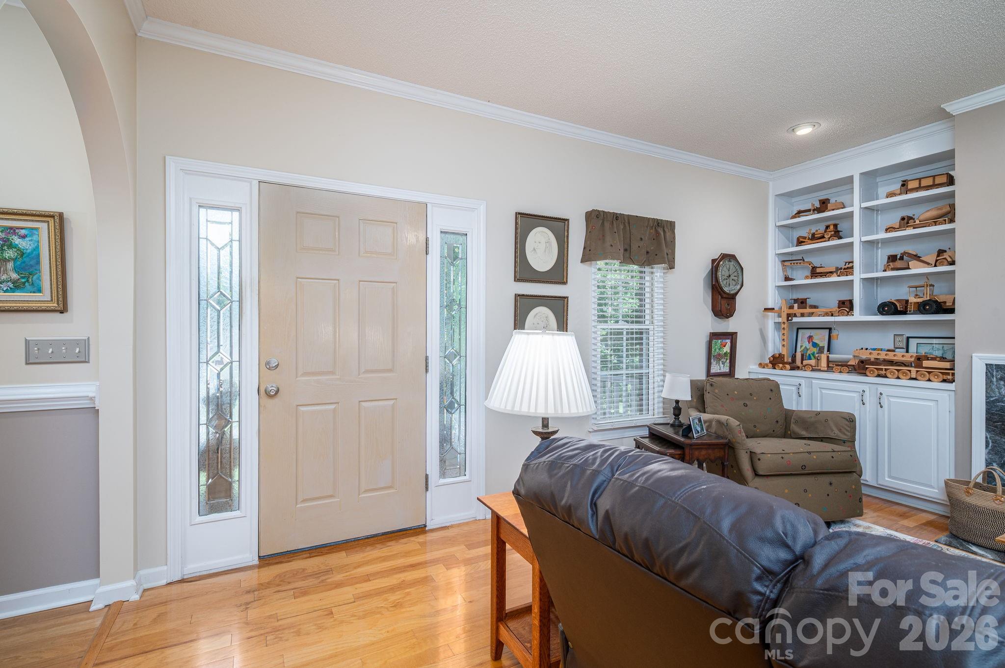 170 Windsor Drive — Taylorsville