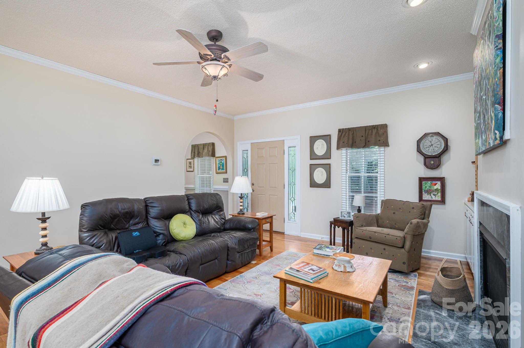 170 Windsor Drive — Taylorsville