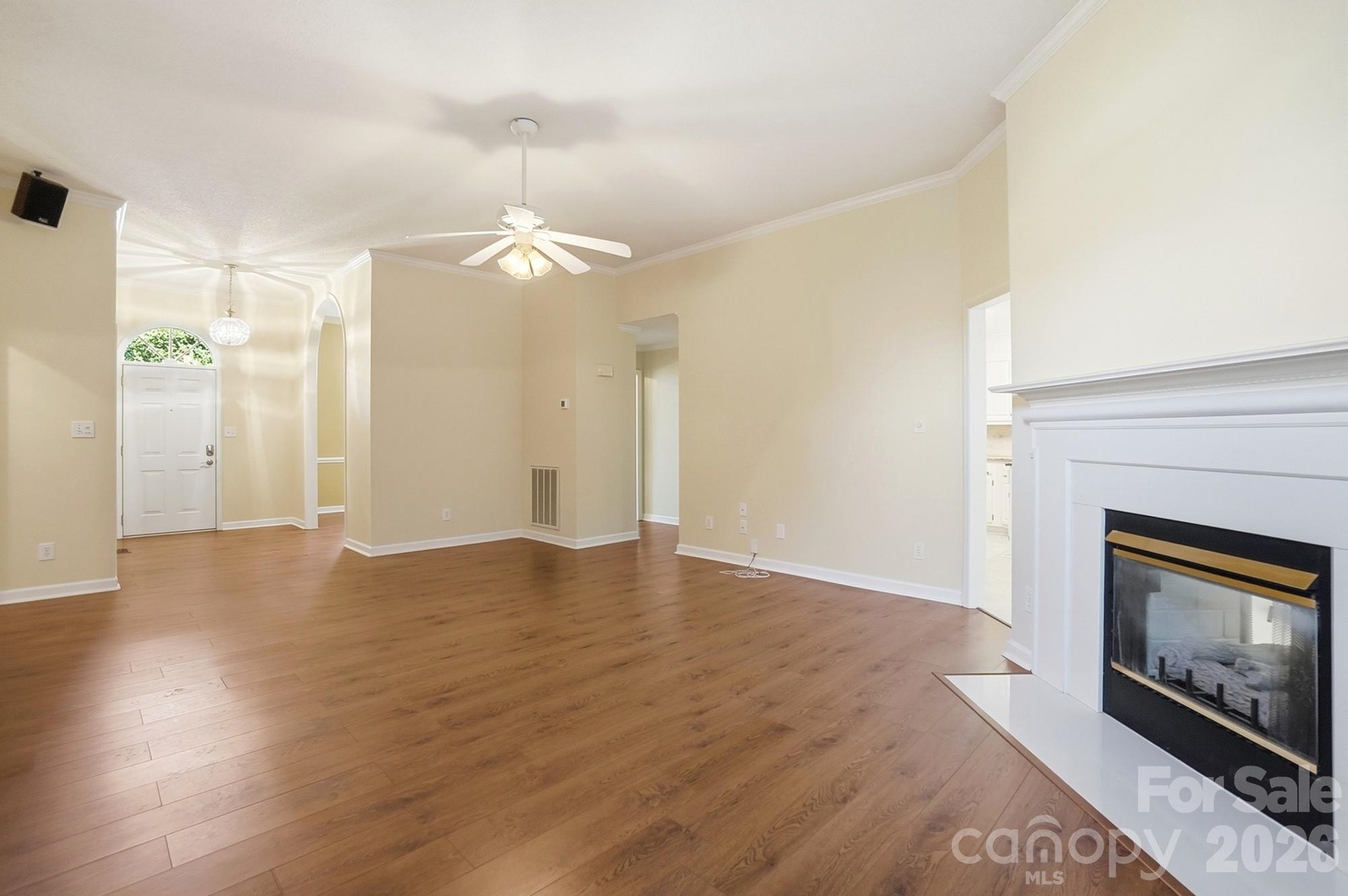 1506 Village Court — Gastonia