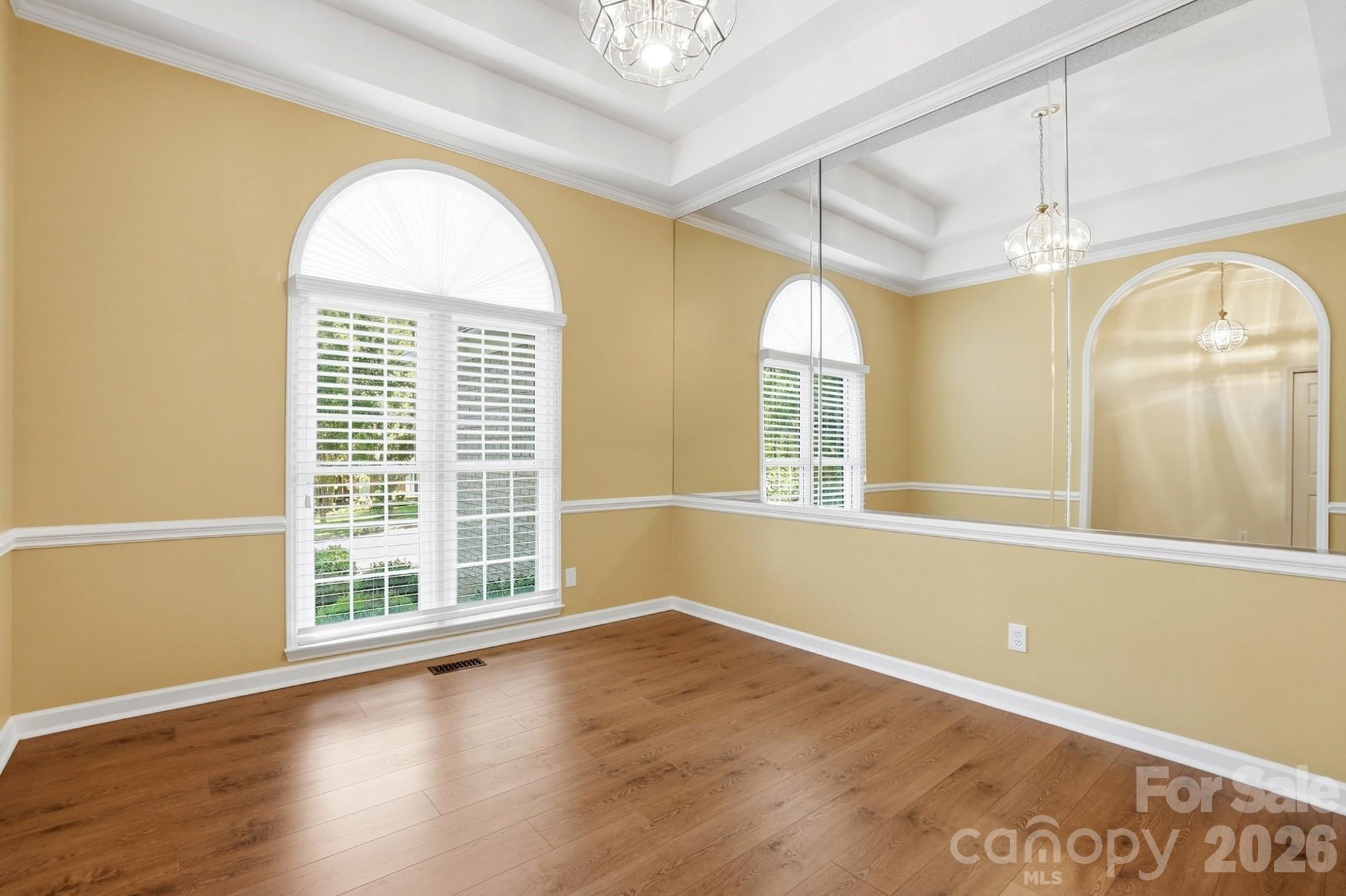 1506 Village Court — Gastonia