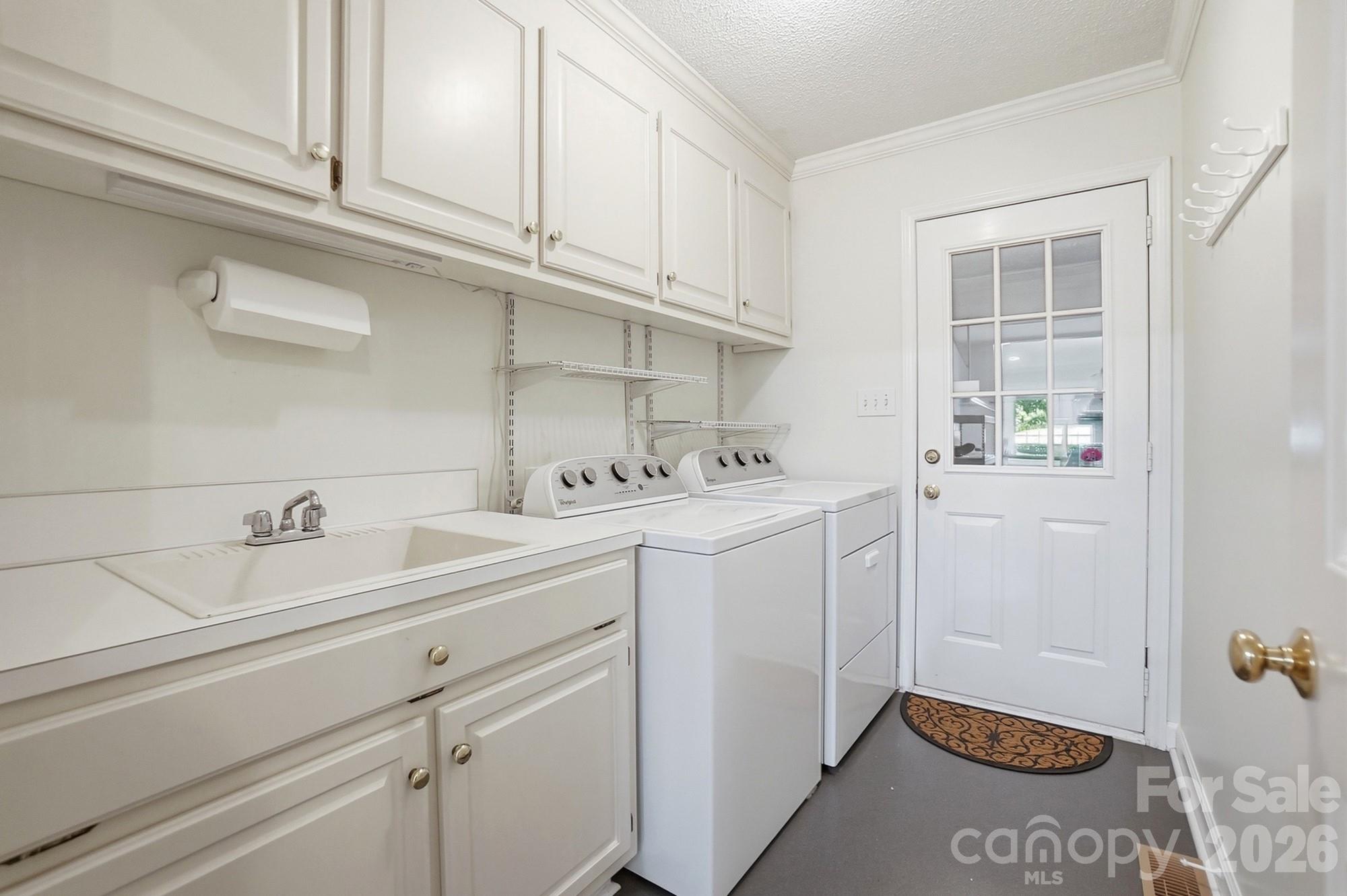 1506 Village Court — Gastonia
