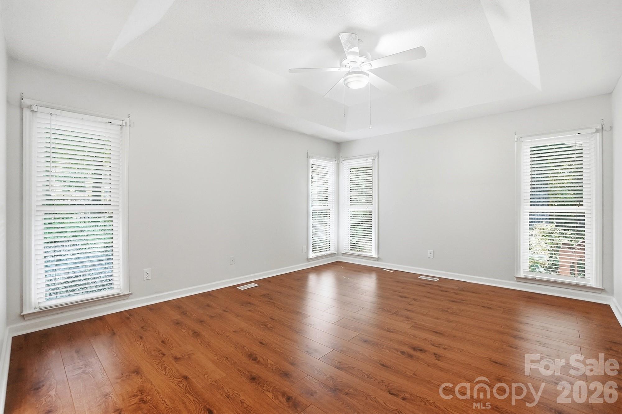 1506 Village Court — Gastonia