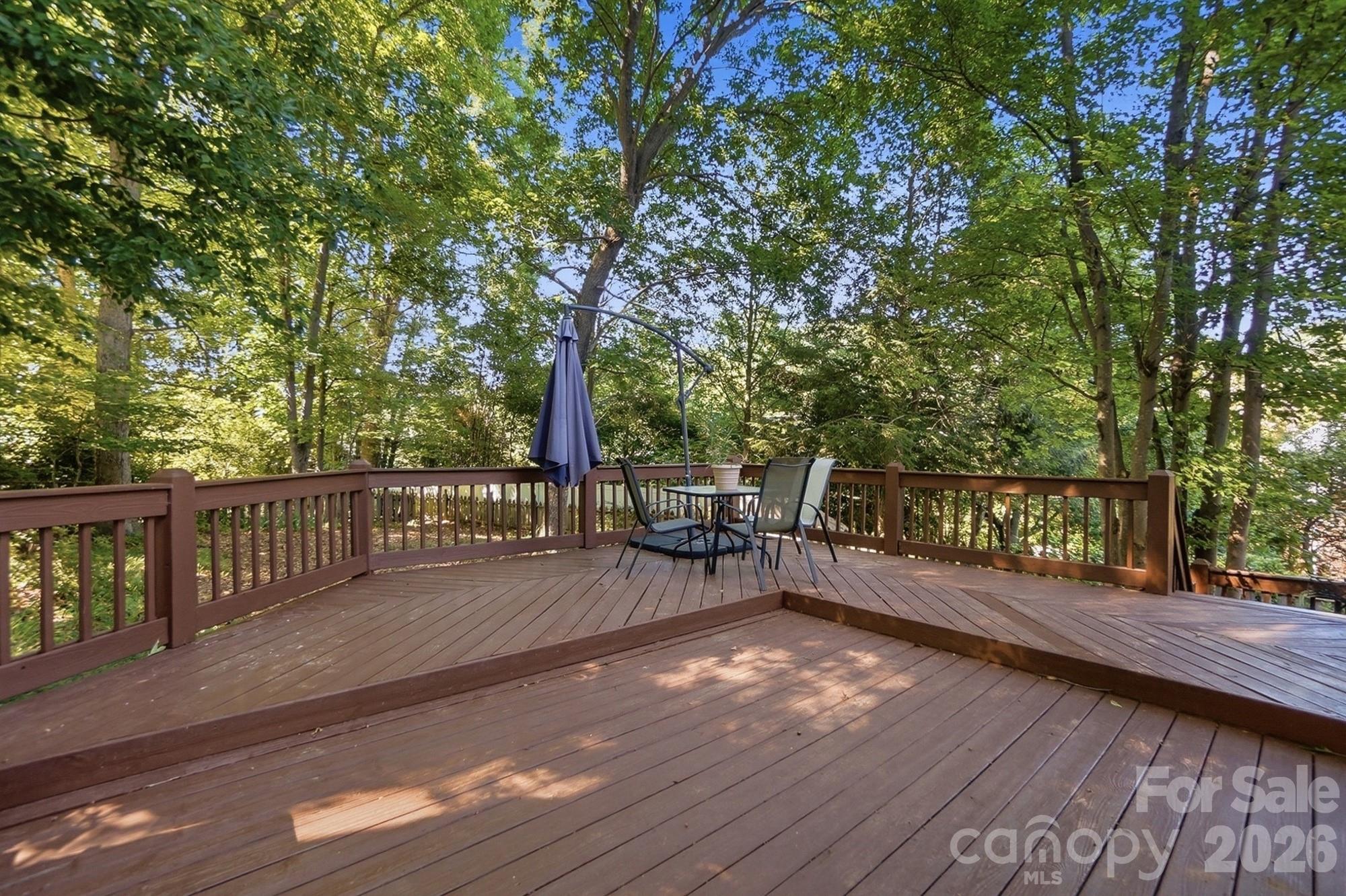 1506 Village Court — Gastonia