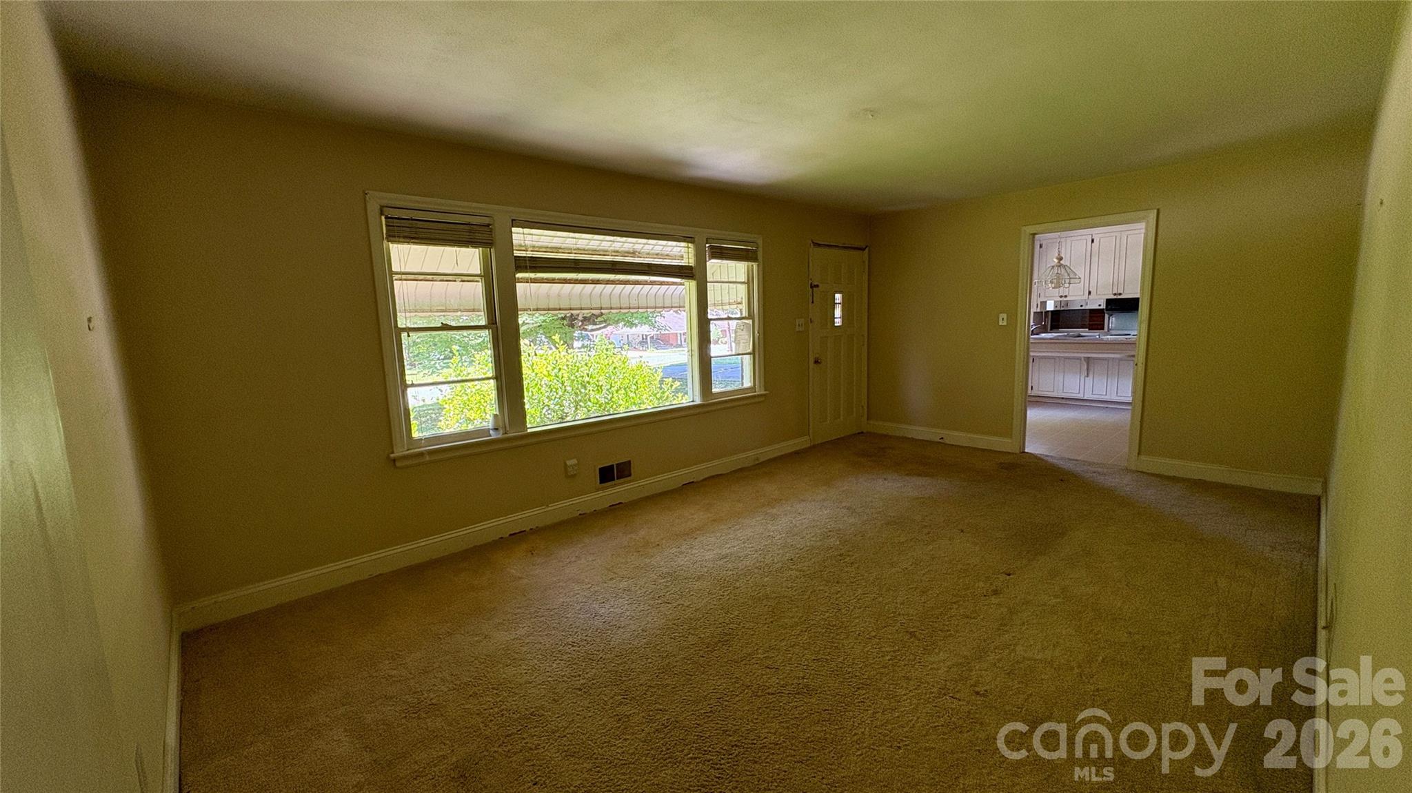 150 31st Avenue NW — Hickory