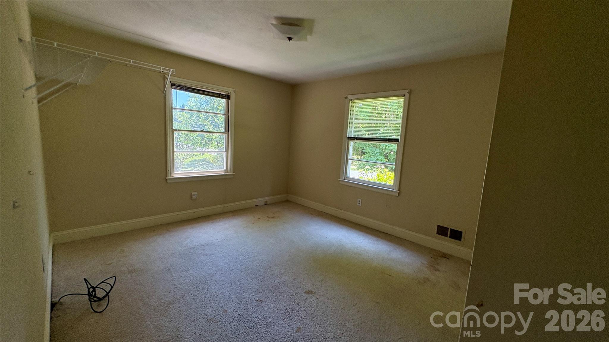 150 31st Avenue NW — Hickory