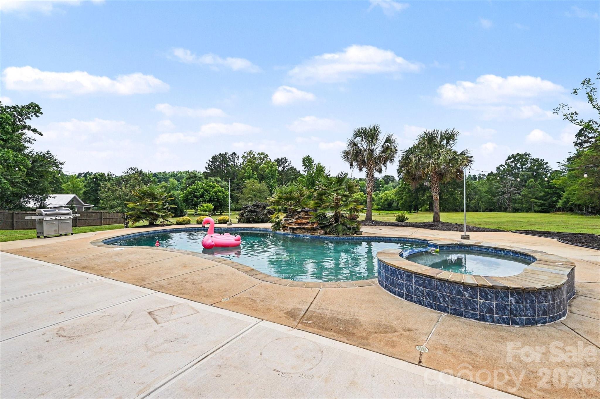 1380 Saddle Drive — York