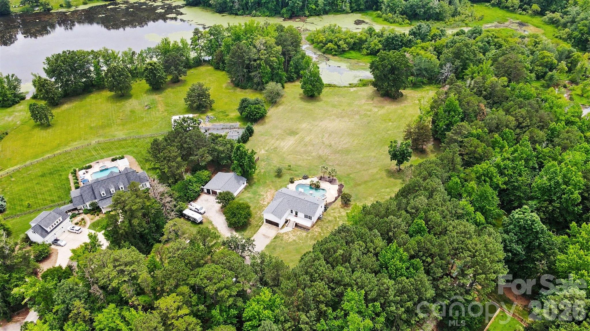 1380 Saddle Drive — York
