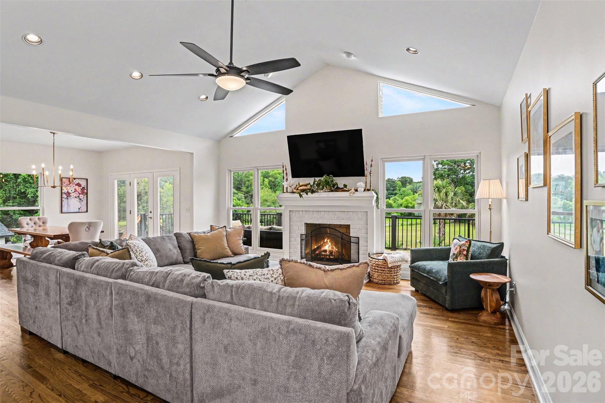 1380 Saddle Drive — York