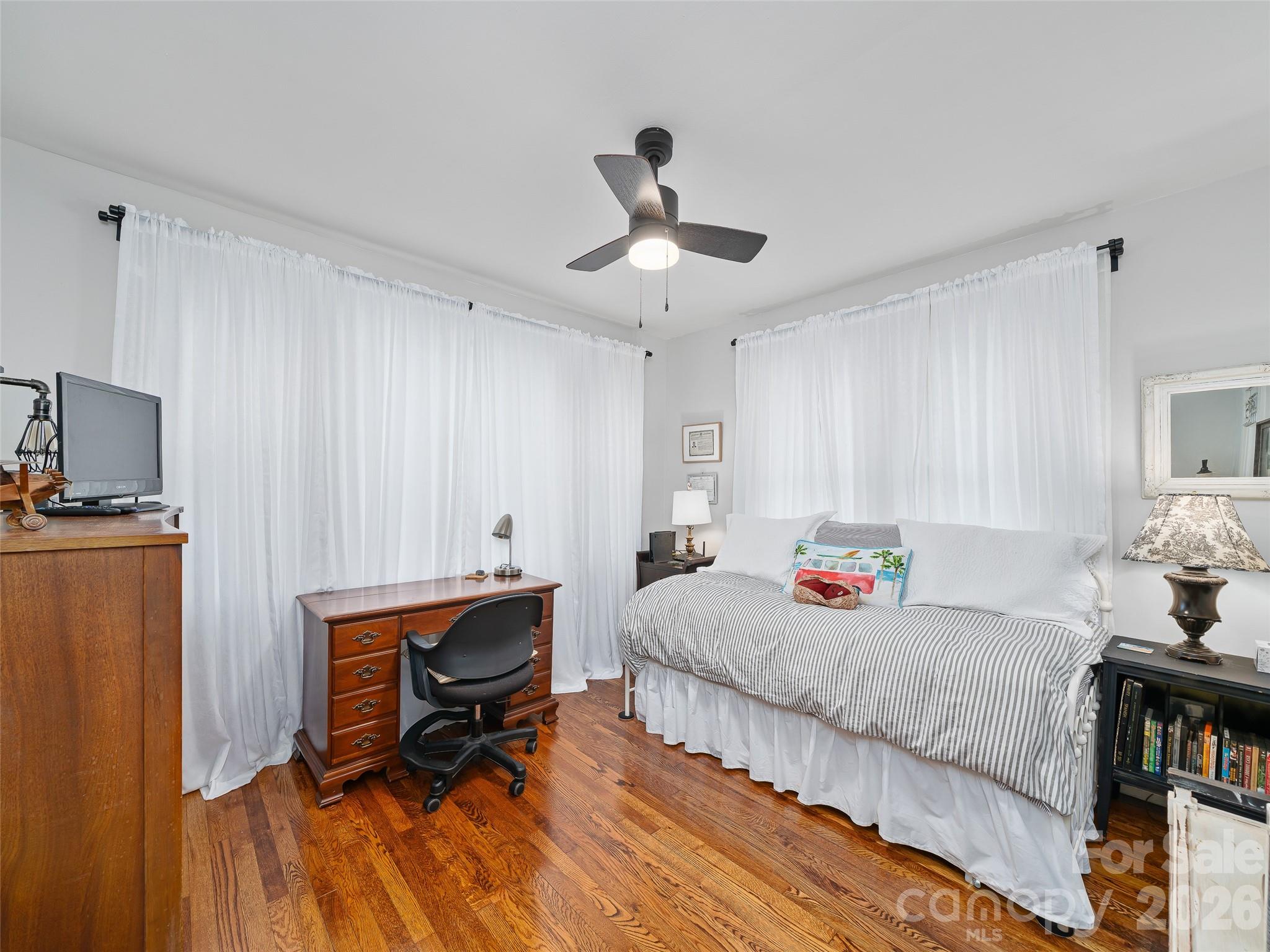 44 Hemlock Avenue — Spruce Pine
