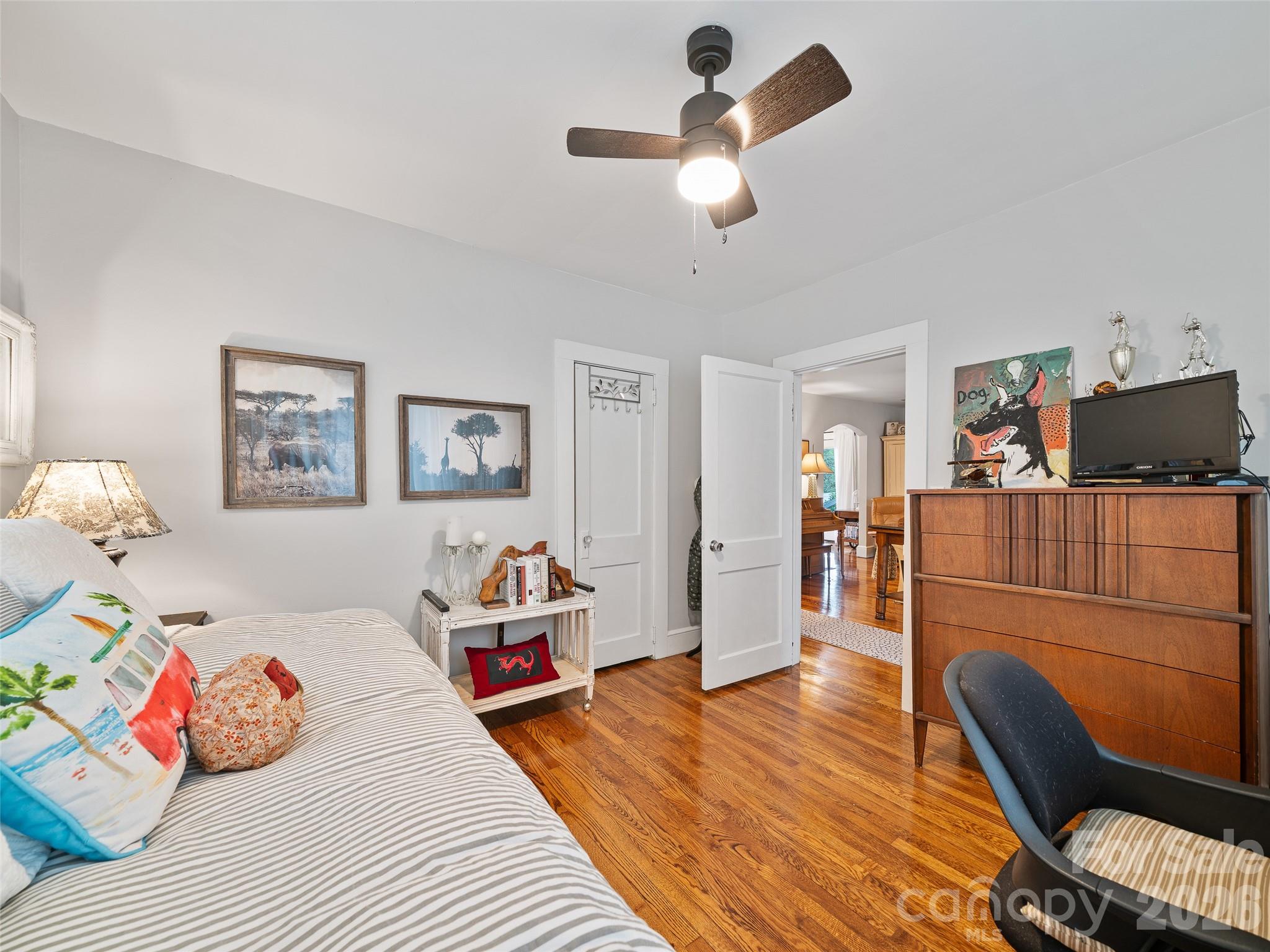 44 Hemlock Avenue — Spruce Pine