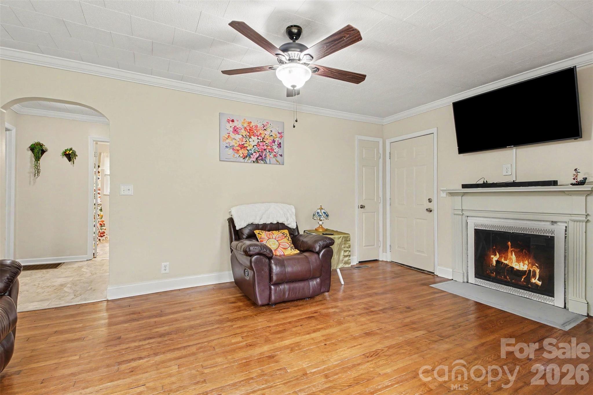 111 Cove Avenue — Mount Holly