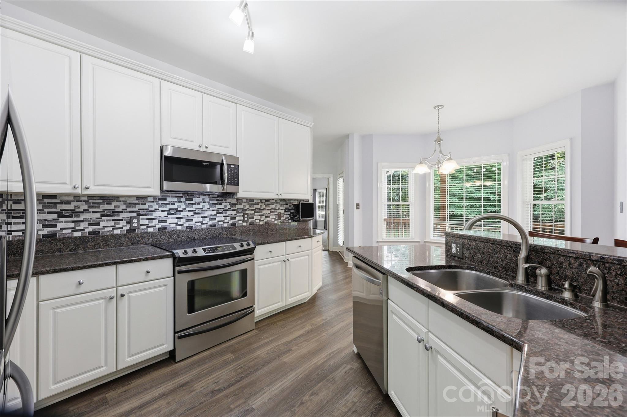 2230 Wedgewood Drive — Matthews