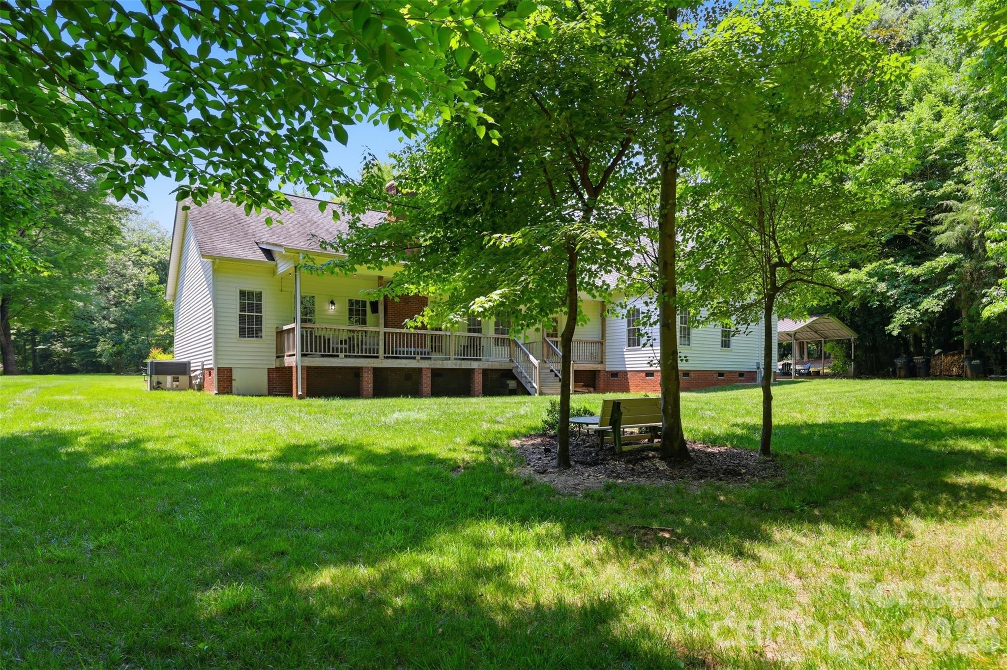 2230 Wedgewood Drive — Matthews