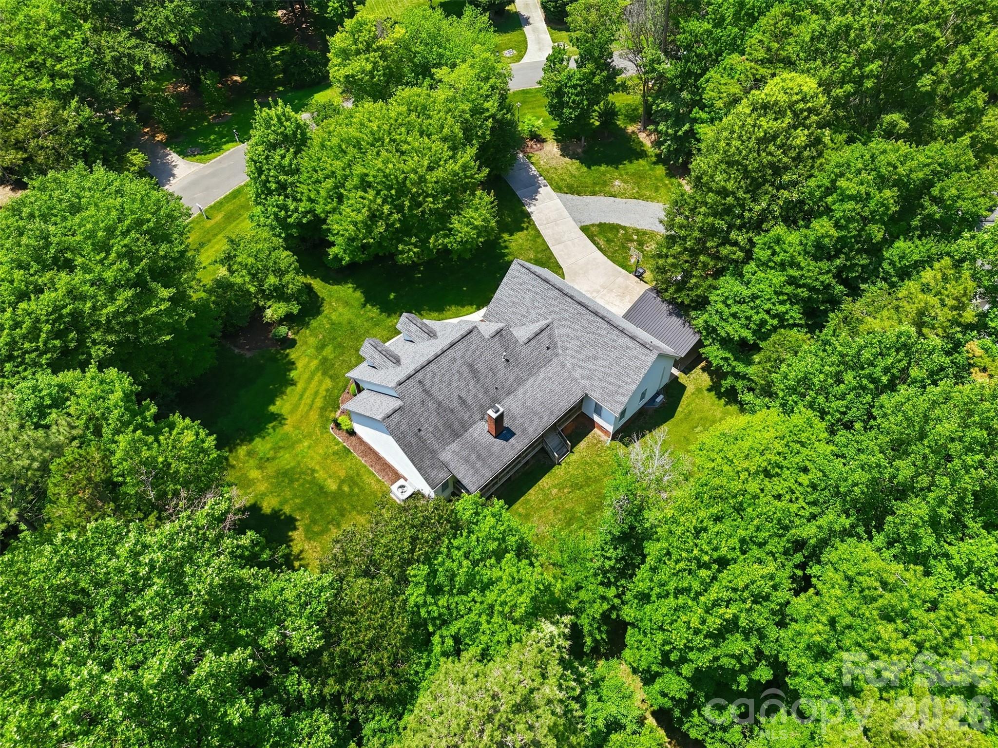 2230 Wedgewood Drive — Matthews