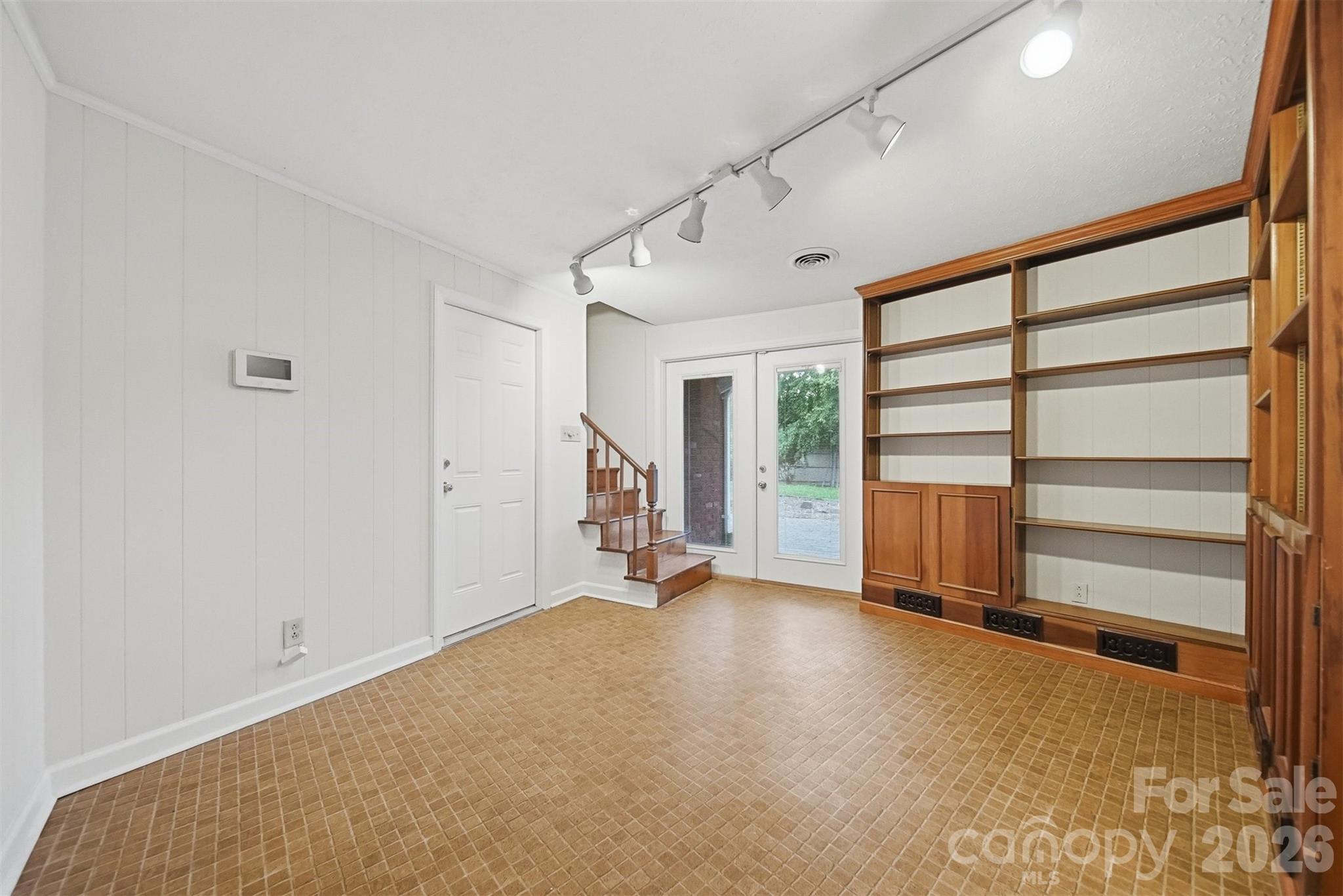 1085 19th Avenue Place NW — Hickory