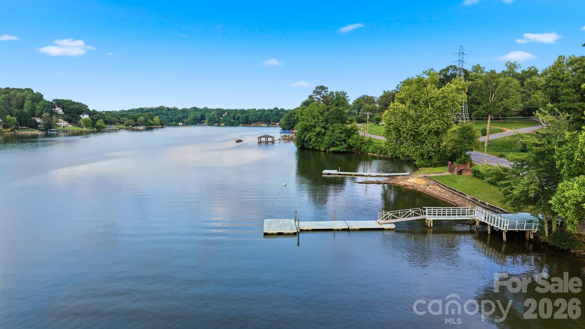 1085 19th Avenue Place NW — Hickory