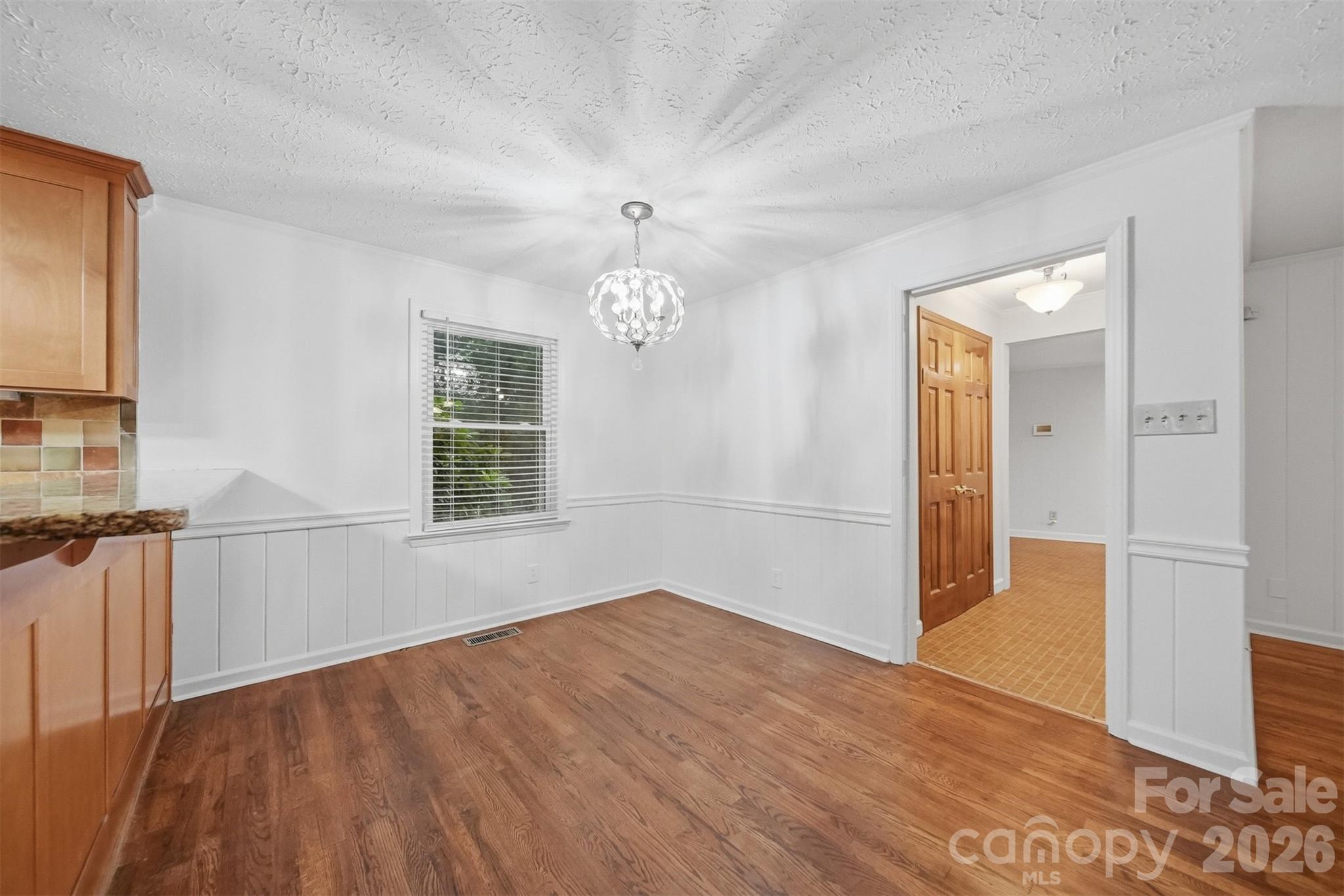 1085 19th Avenue Place NW — Hickory