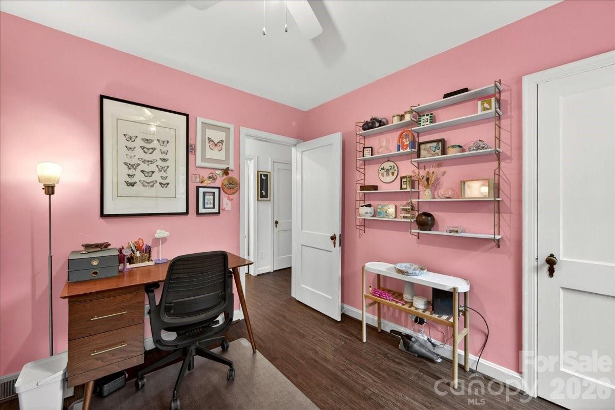 2225 Ashley Road — Charlotte