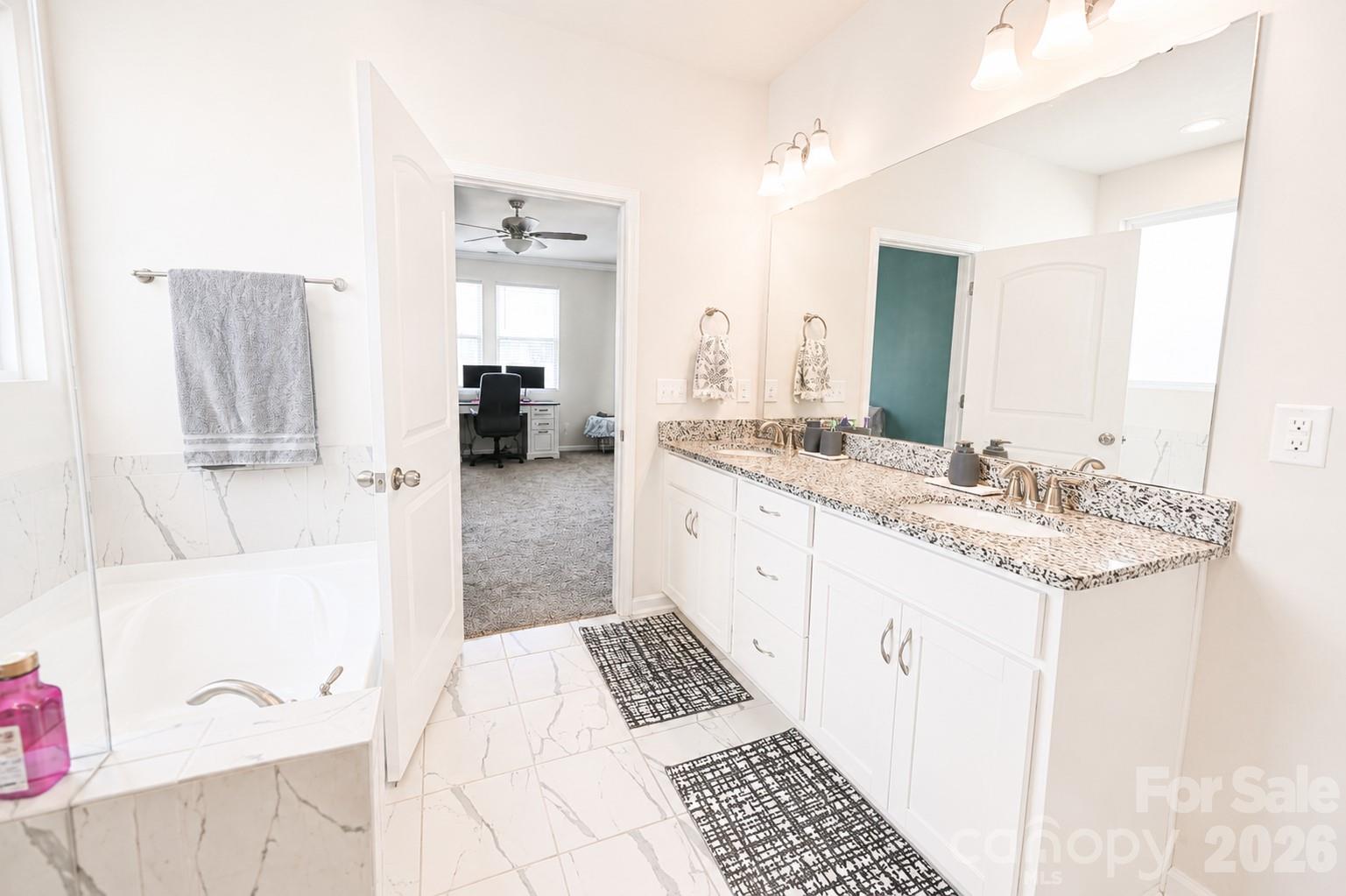 16033 Fieldstone Trace — Charlotte
