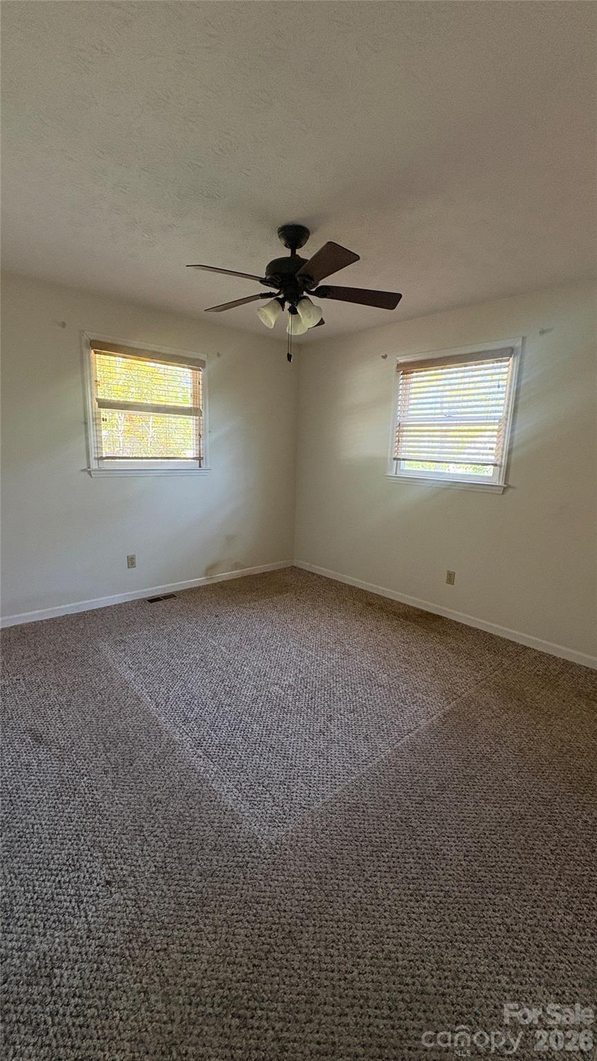 132 Haynes Street — Hendersonville