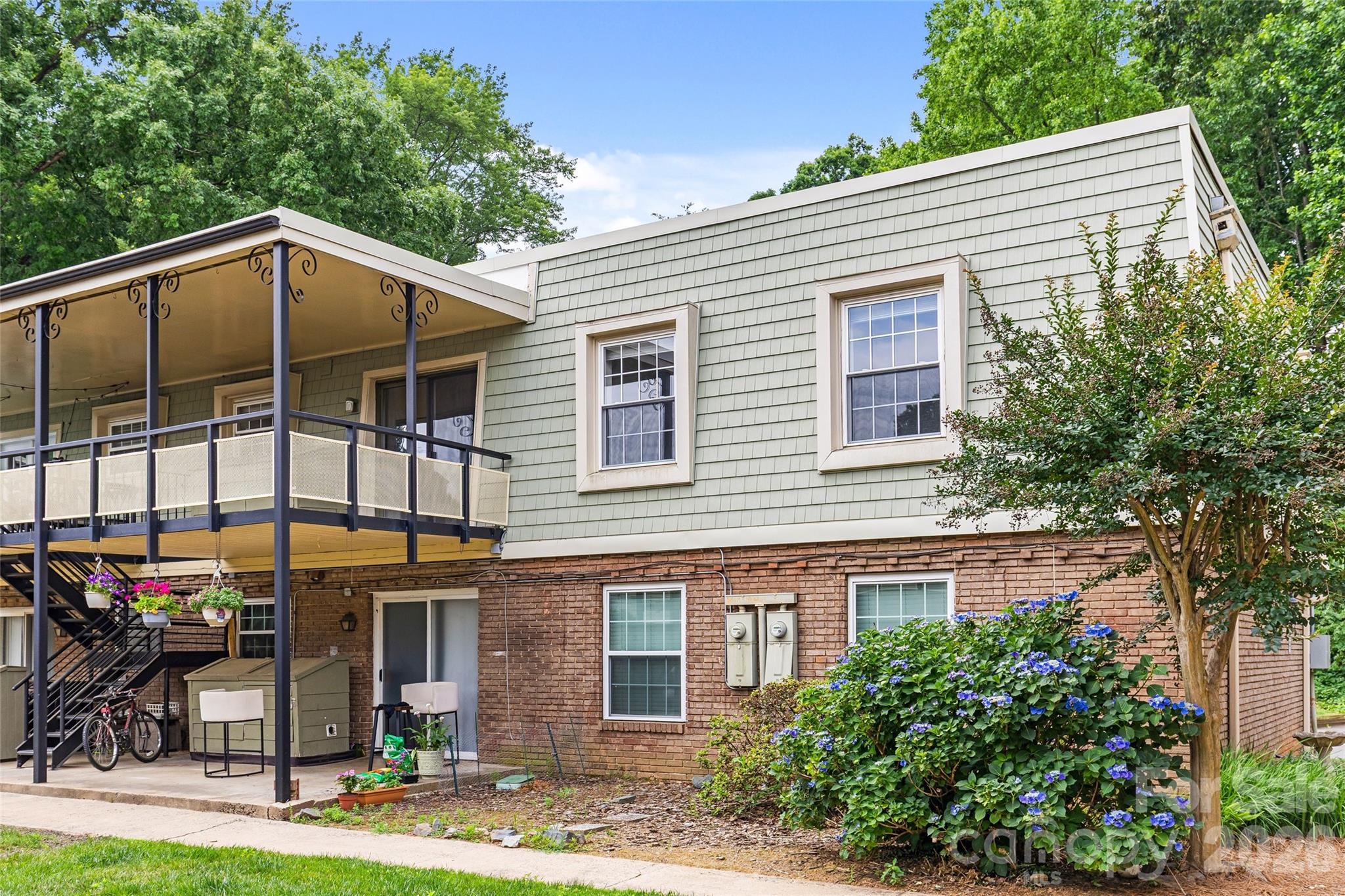 2632 Park Road #H — Charlotte