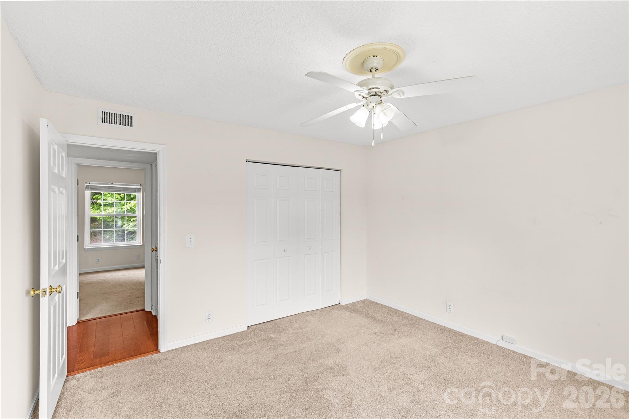 2632 Park Road #H — Charlotte