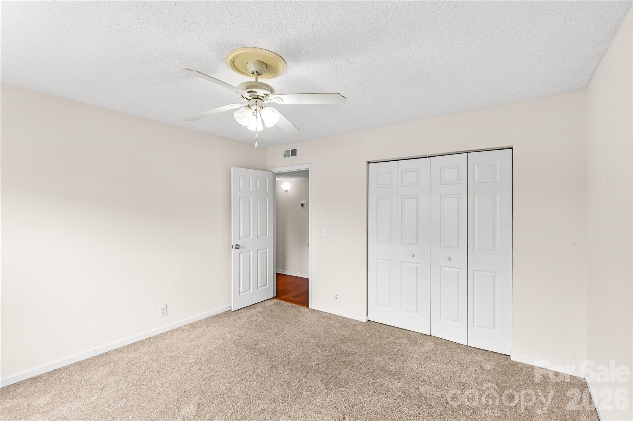 2632 Park Road #H — Charlotte
